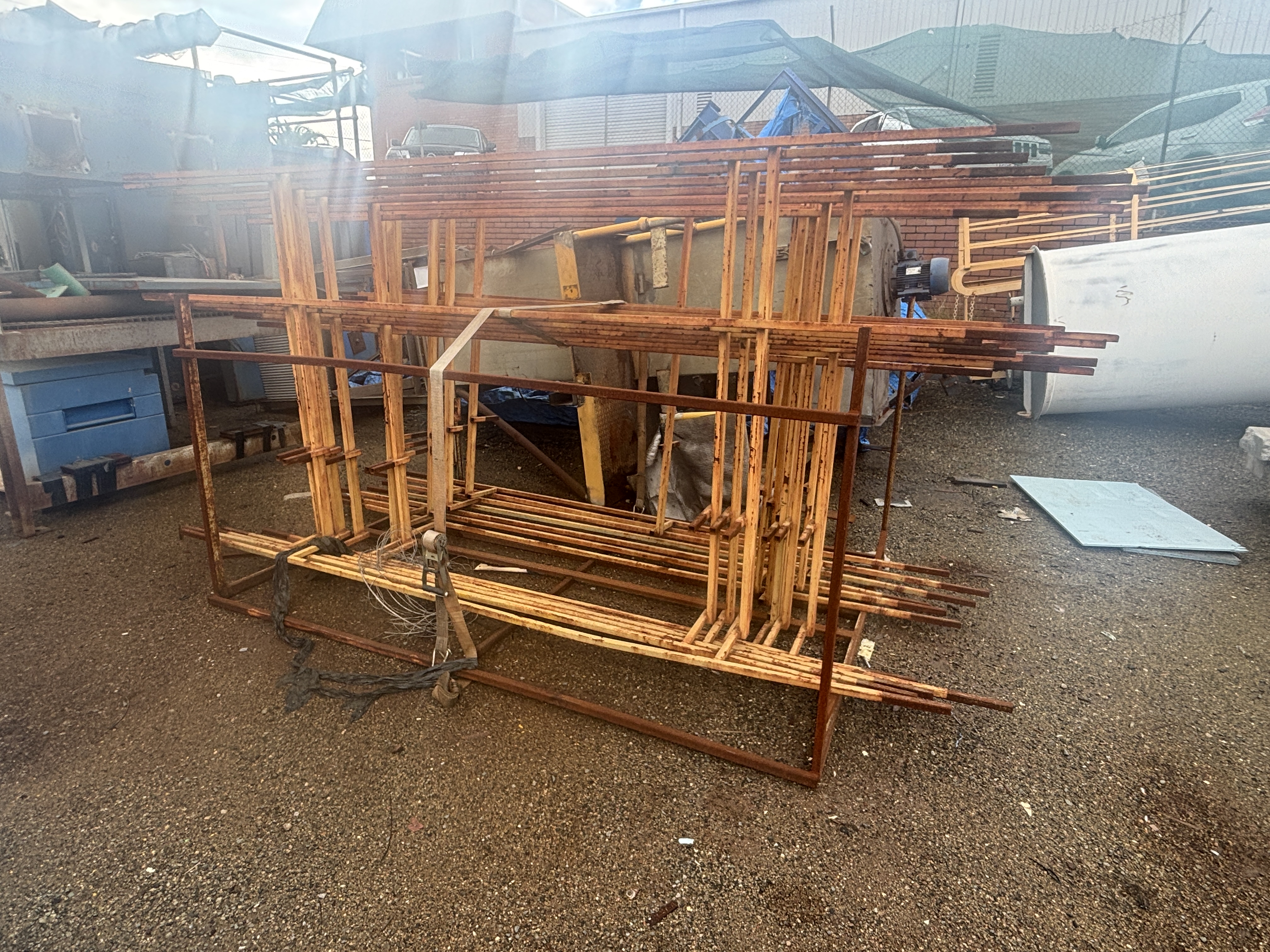 Roof Scaffolds - Unreserved