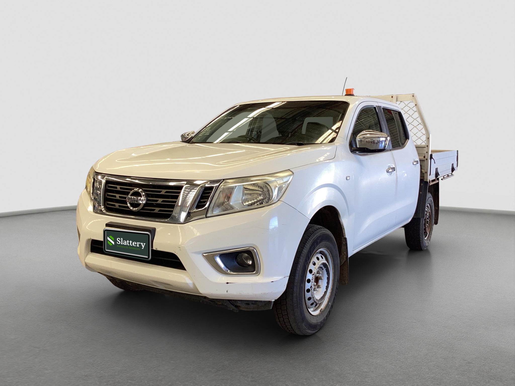 8 · 2016 Nissan Navara RX Diesel (Auto) (Ex Lease)