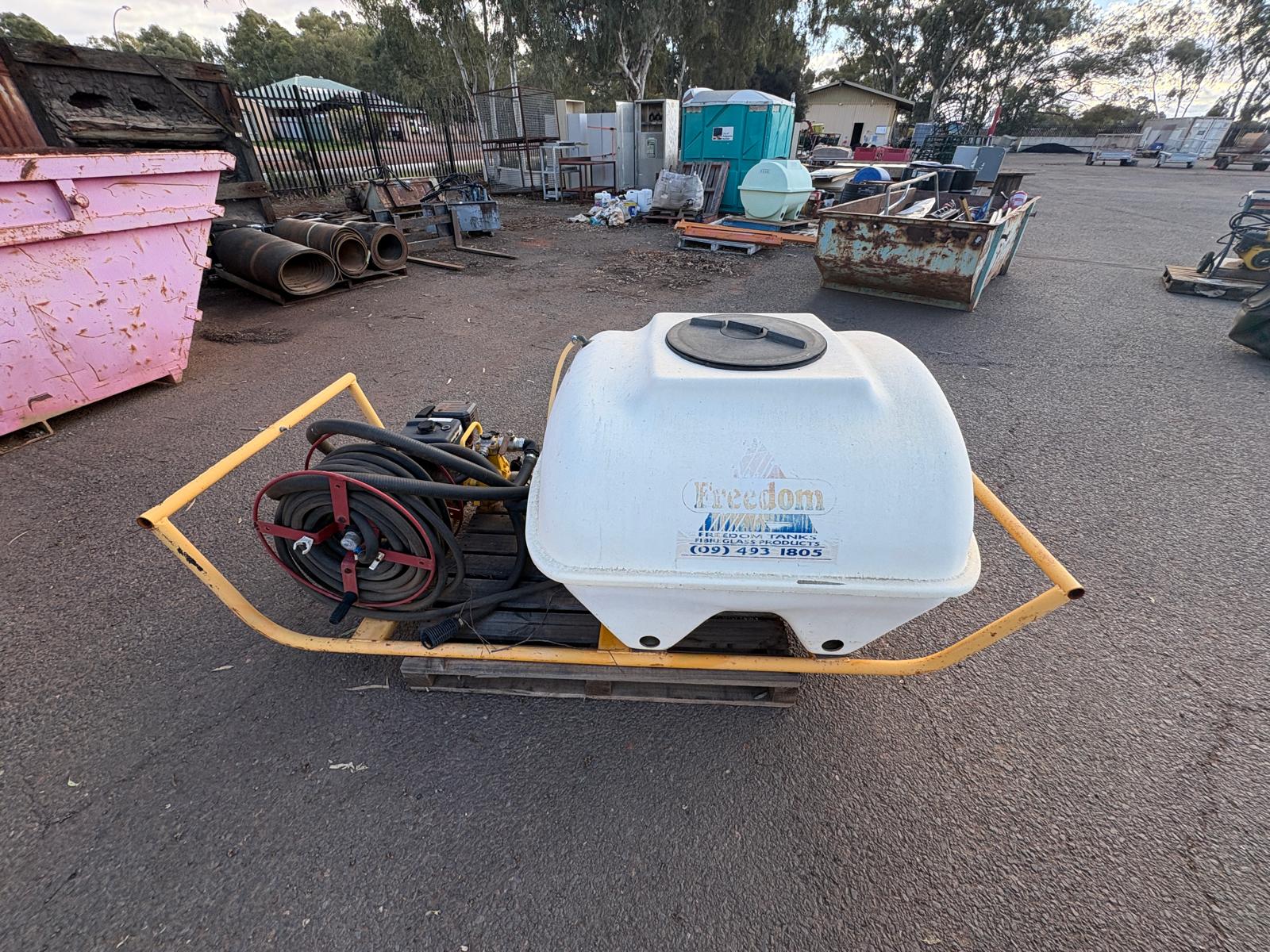 18 · Feedom Water Tank and Sprayer