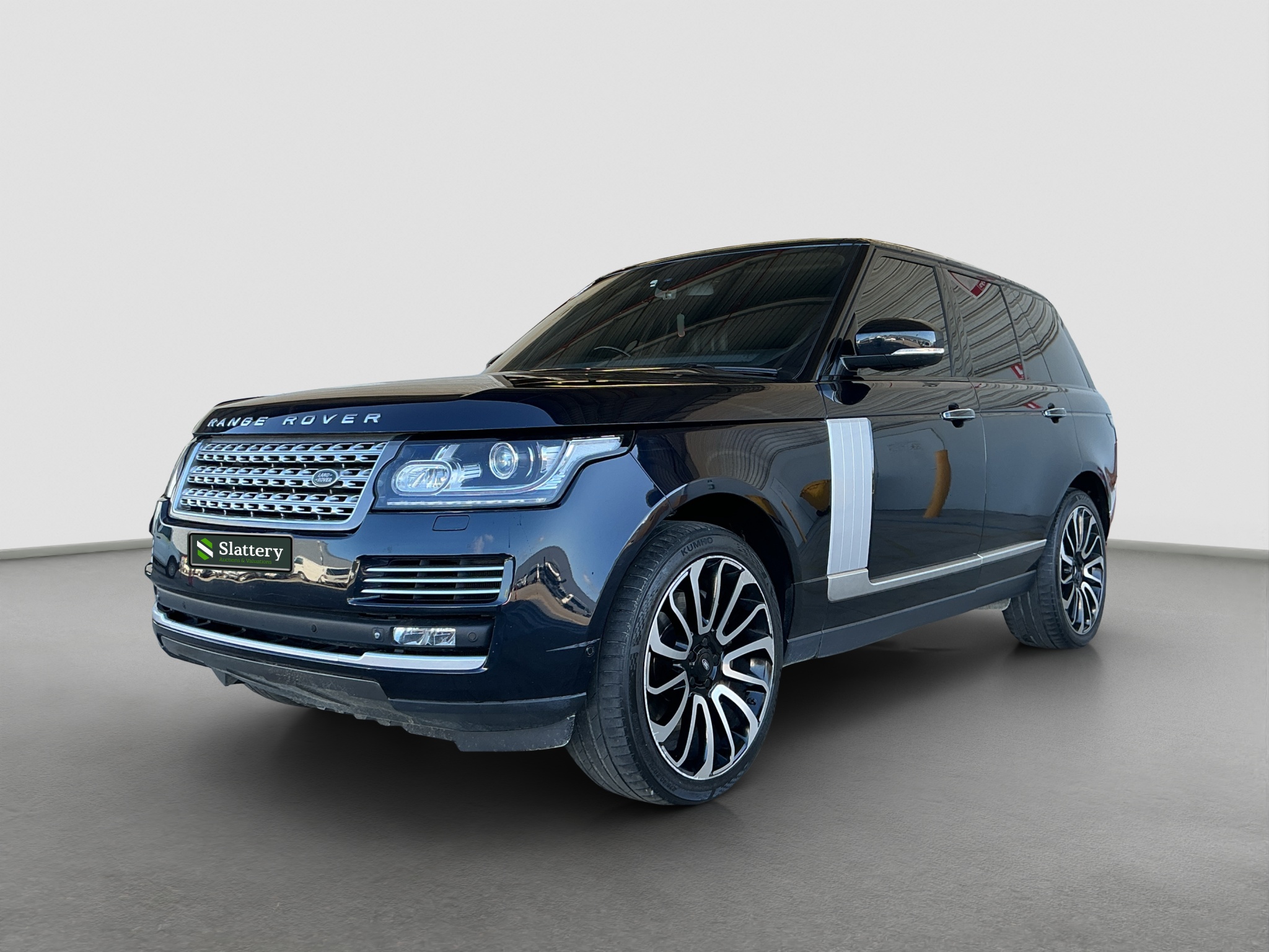 2 · 2014 Land Rover Range Rover Autobiography Petrol