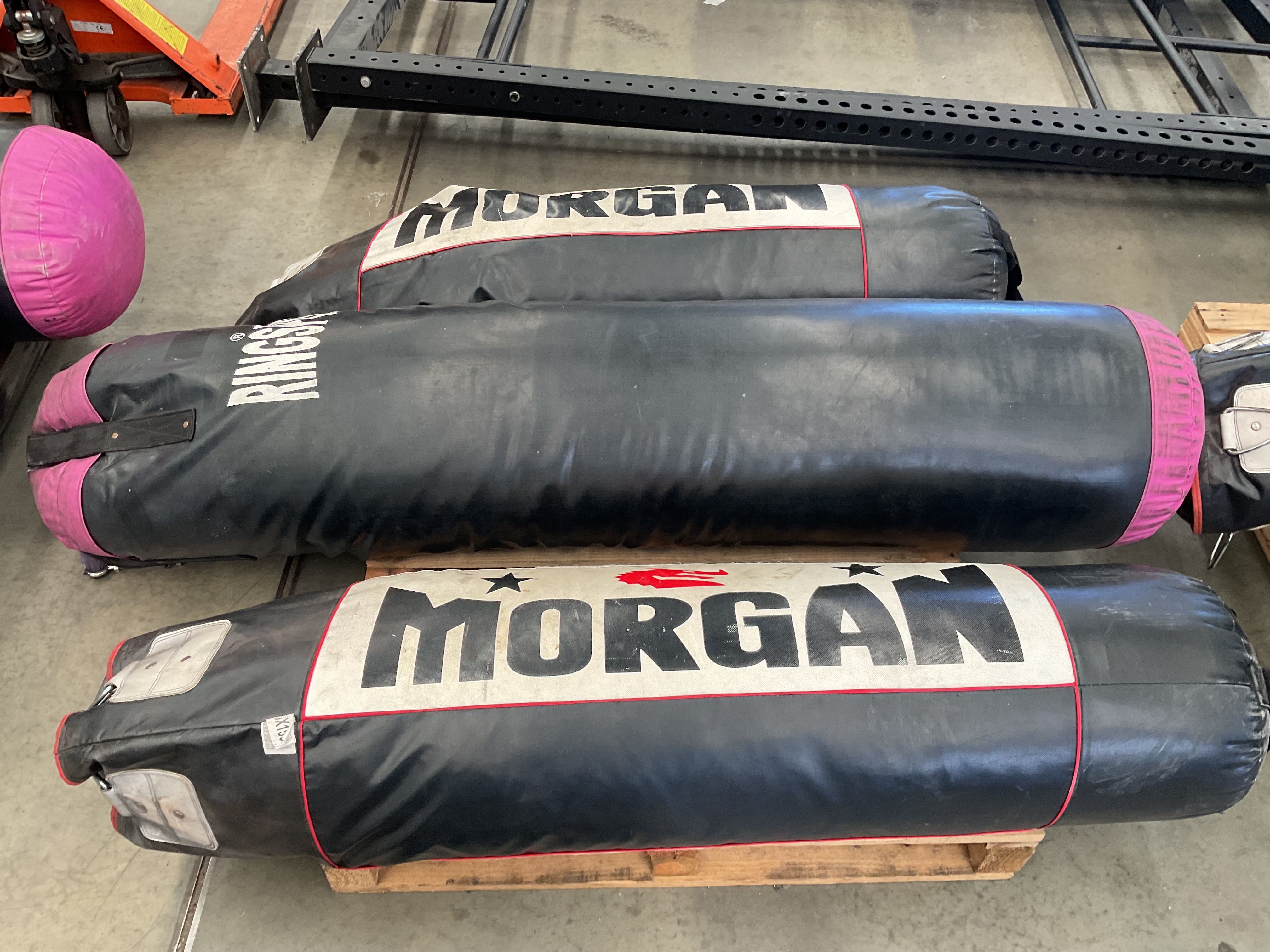 Pallet of mixed large boxing bag - unreserveds