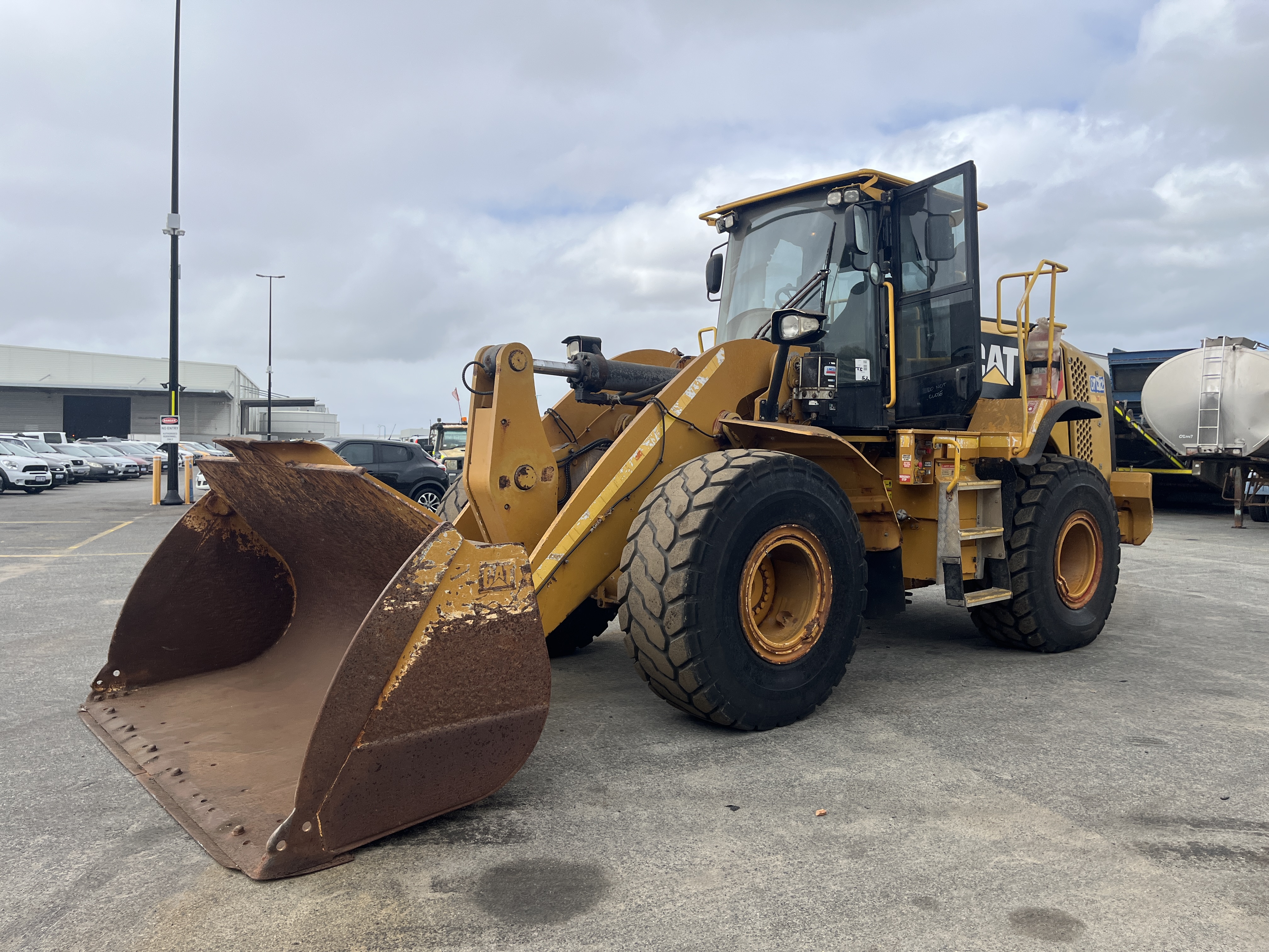2012 Caterpillar 950K Wheel Loader