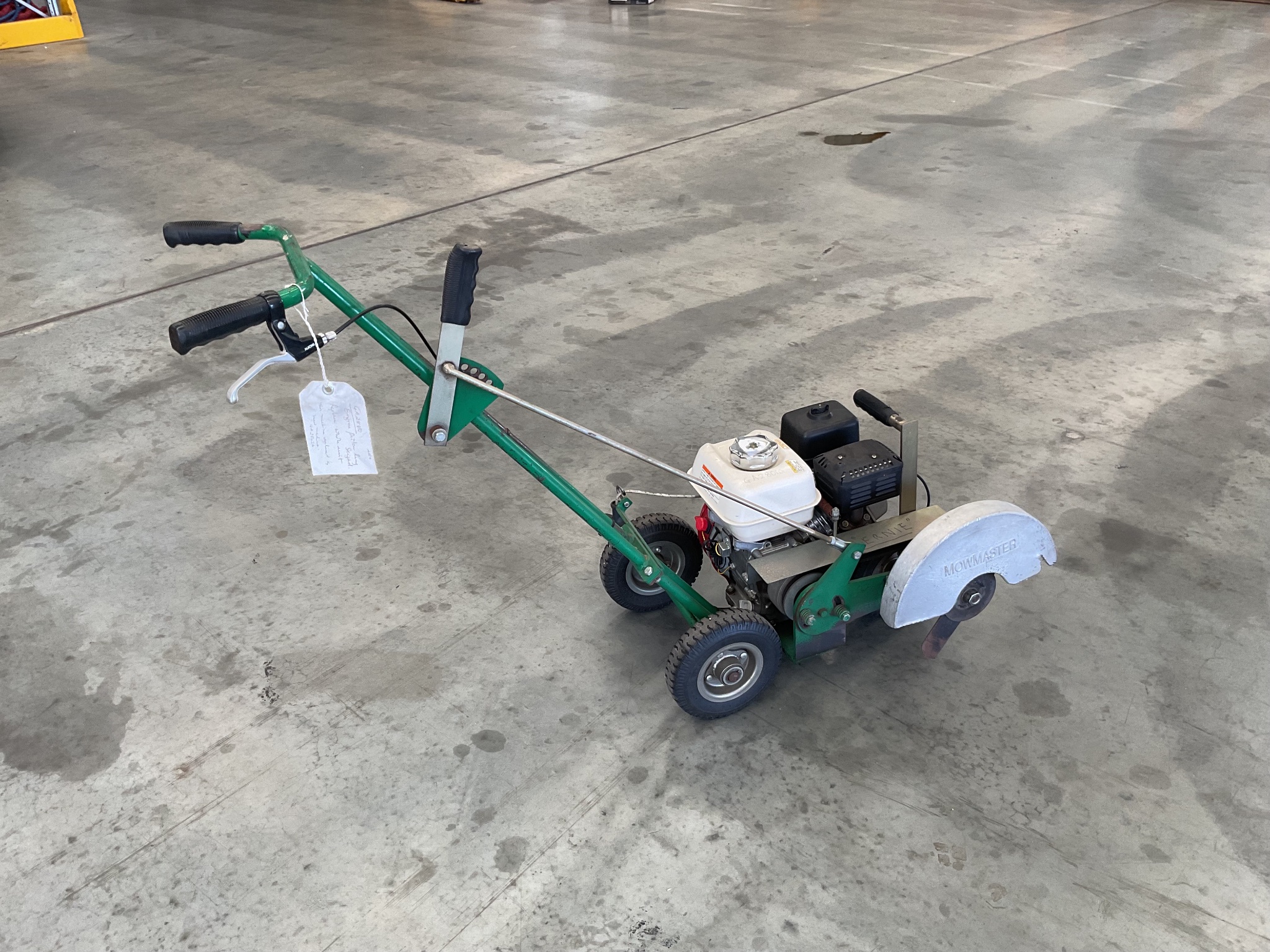 3 Wheel Mow Master Edger