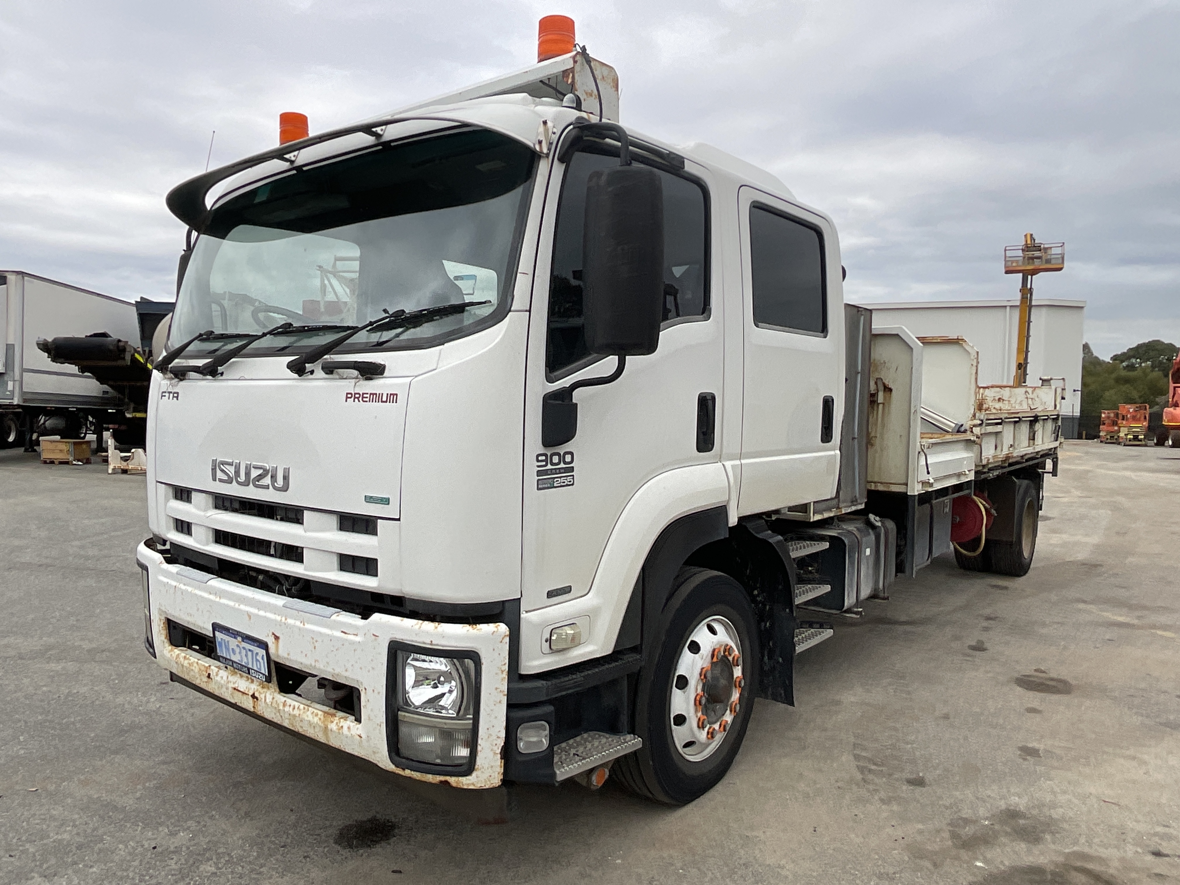 2015 ISUZU FTR 4x2 Tray Truck - Ex Council