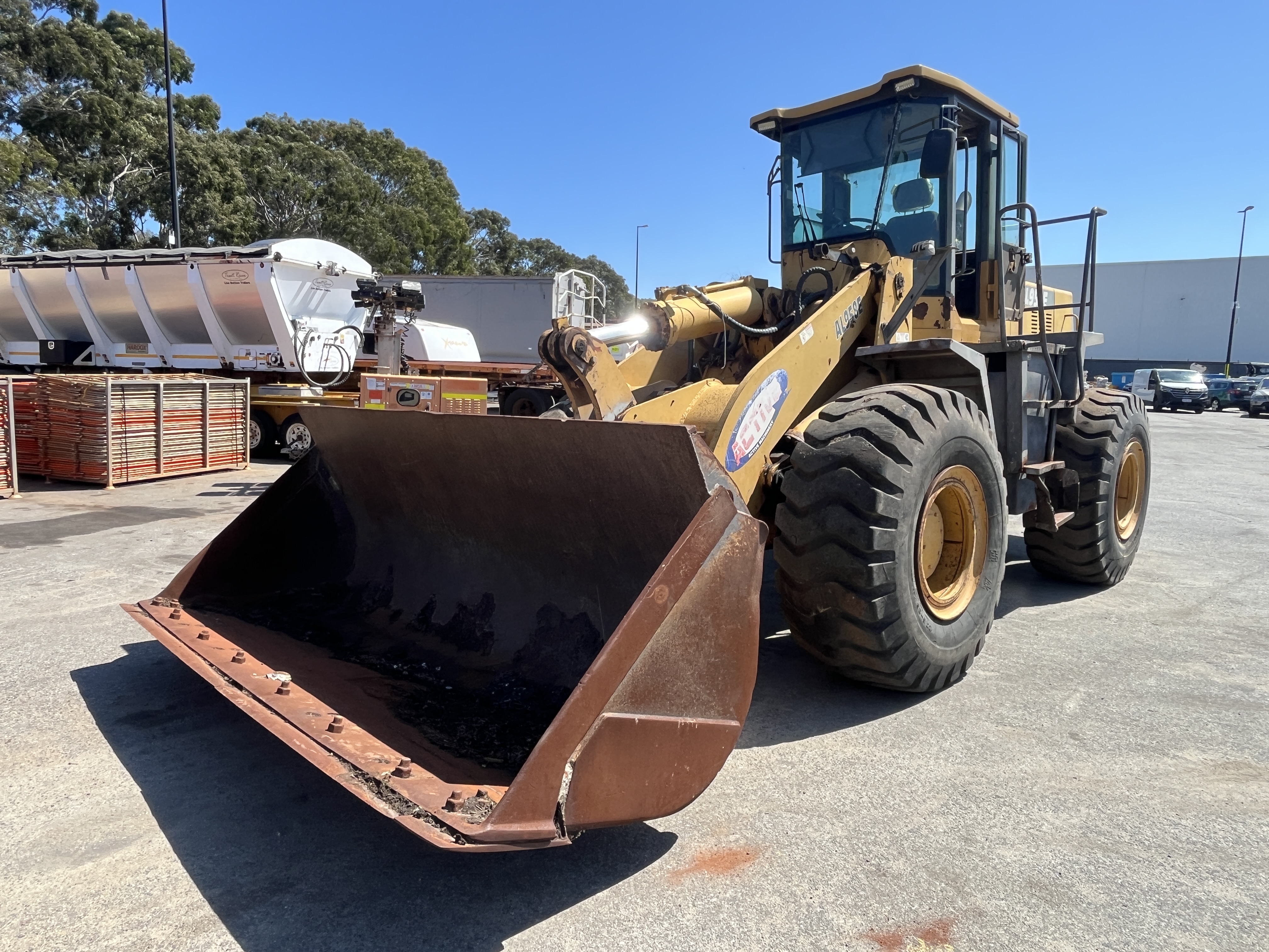 2014 Active Machinery AL958E