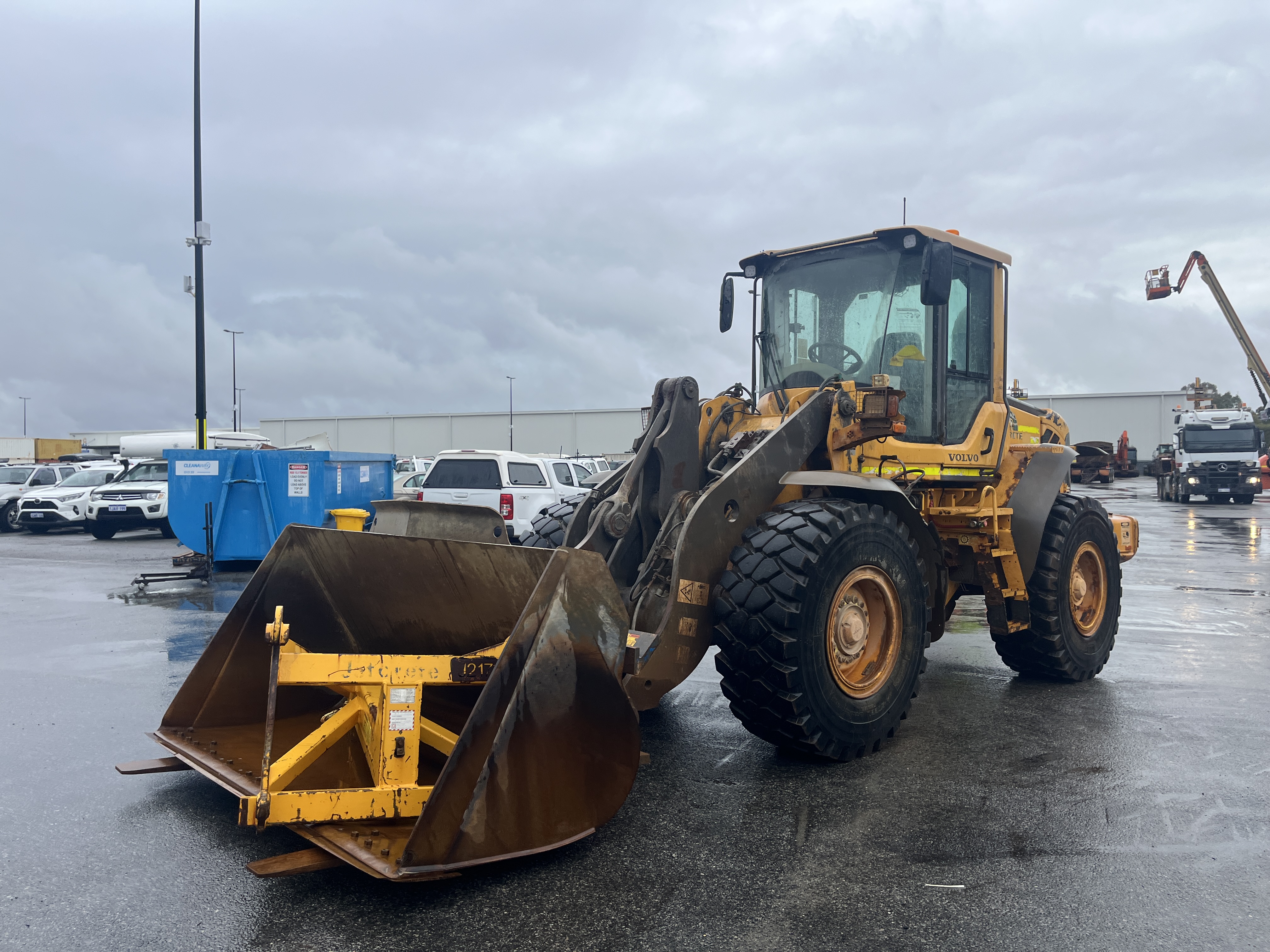 Volvo L70F Wheel Loader