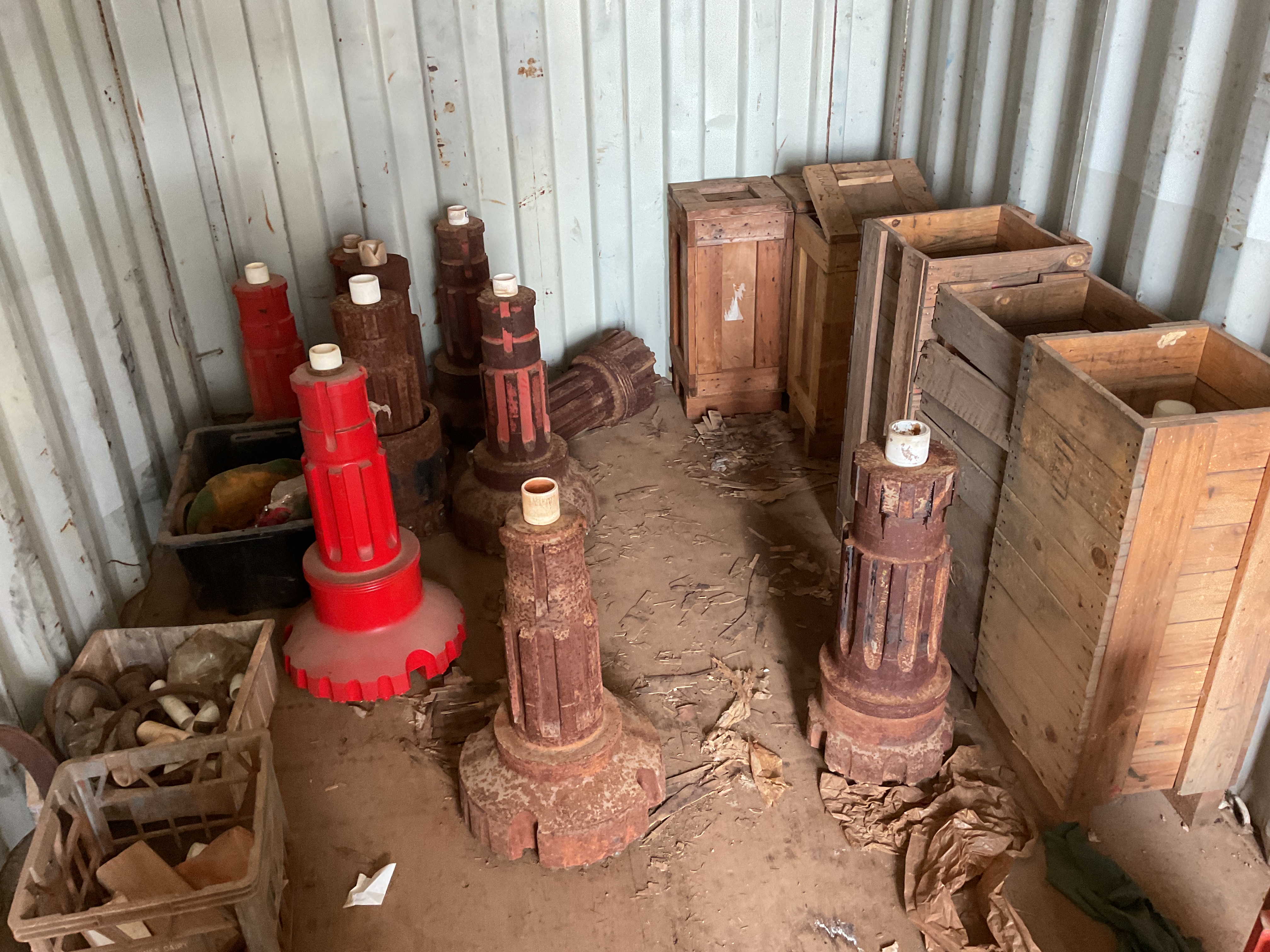 20ft Container Including Various Sized Hammers (Waterwell)