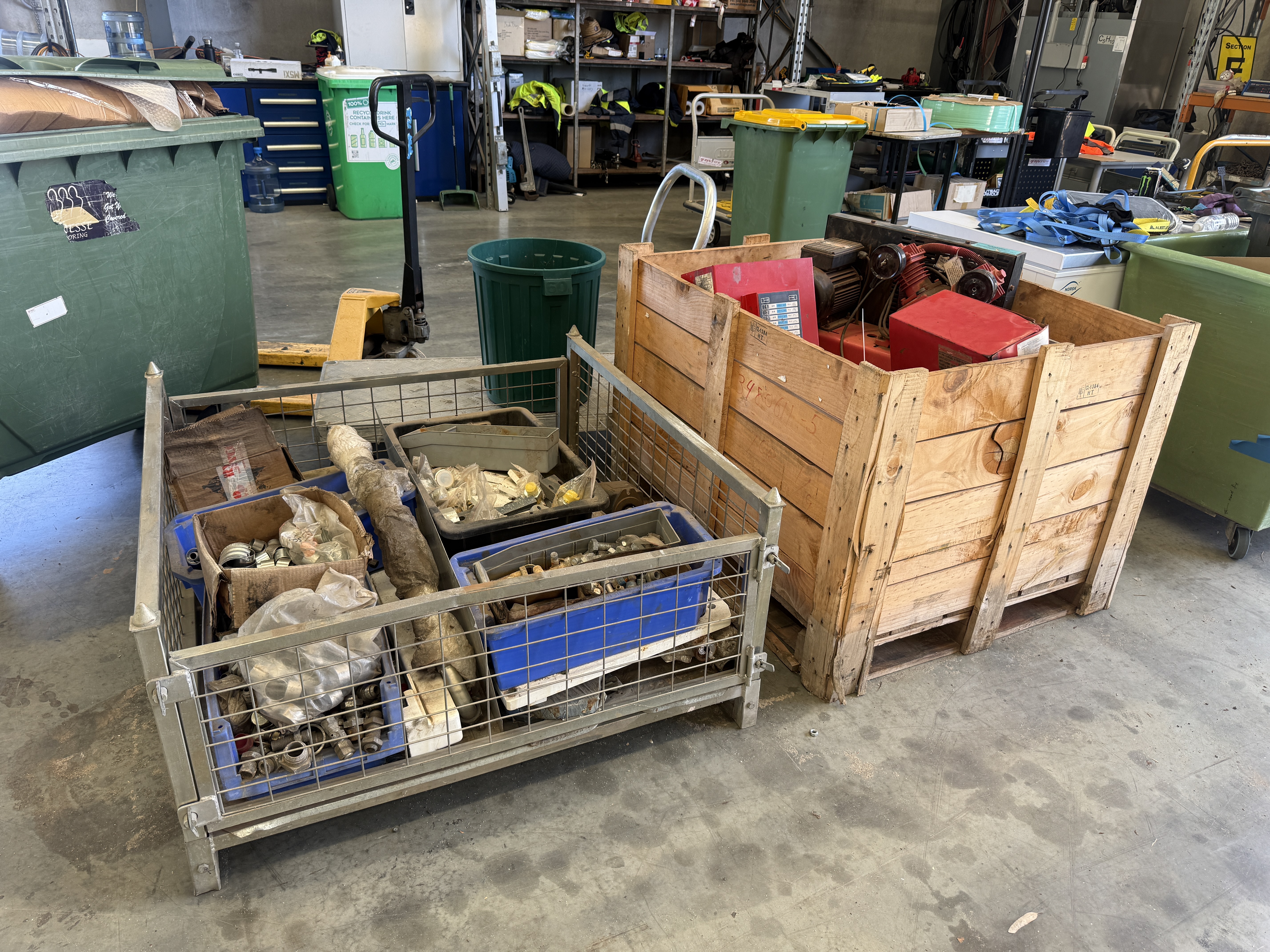 2x Pro Crimp T380 / Westair Compressor / Spares (fittings, hardware)