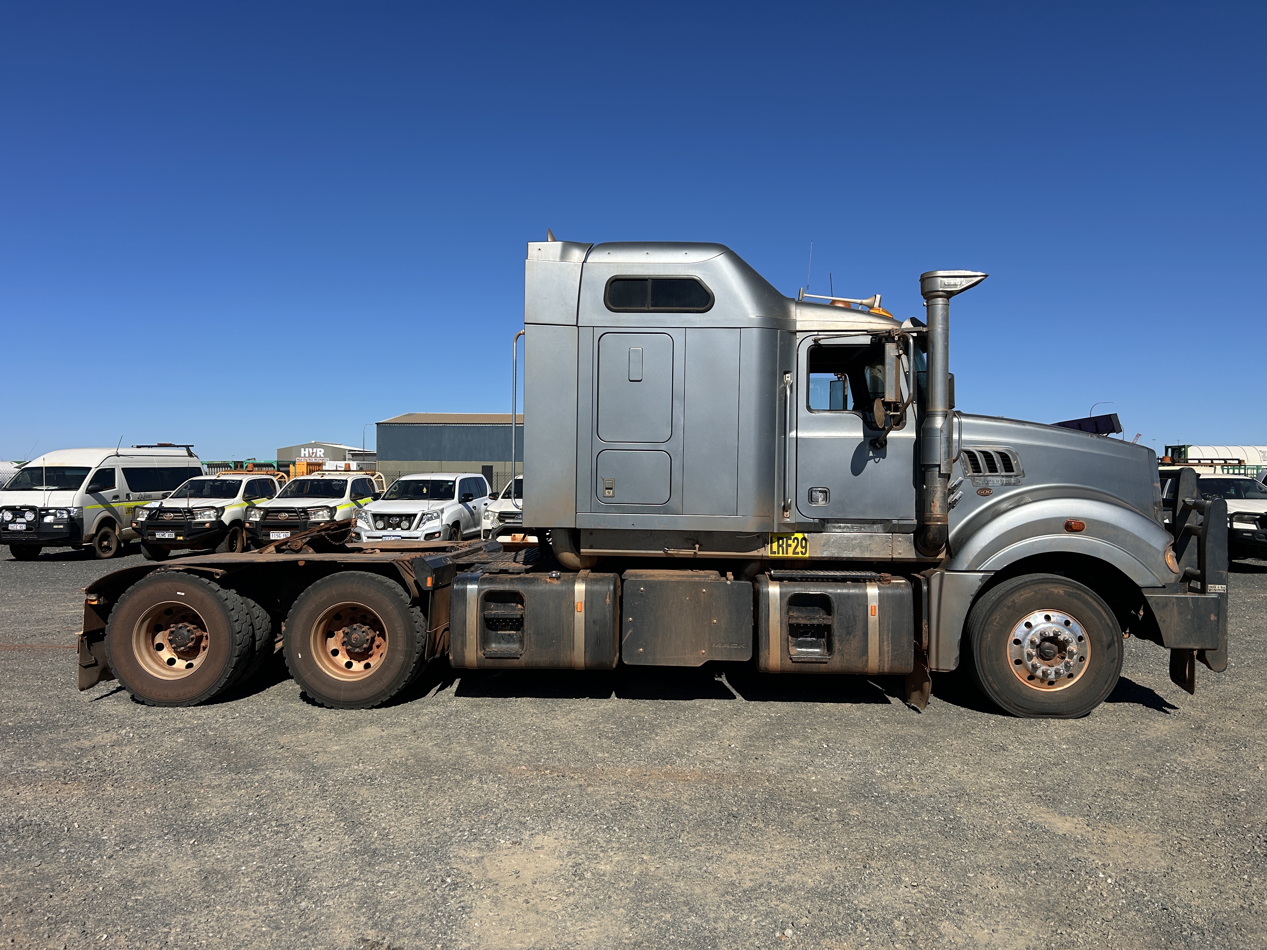 2018 Mack CLXT 6x4 Prime Mover