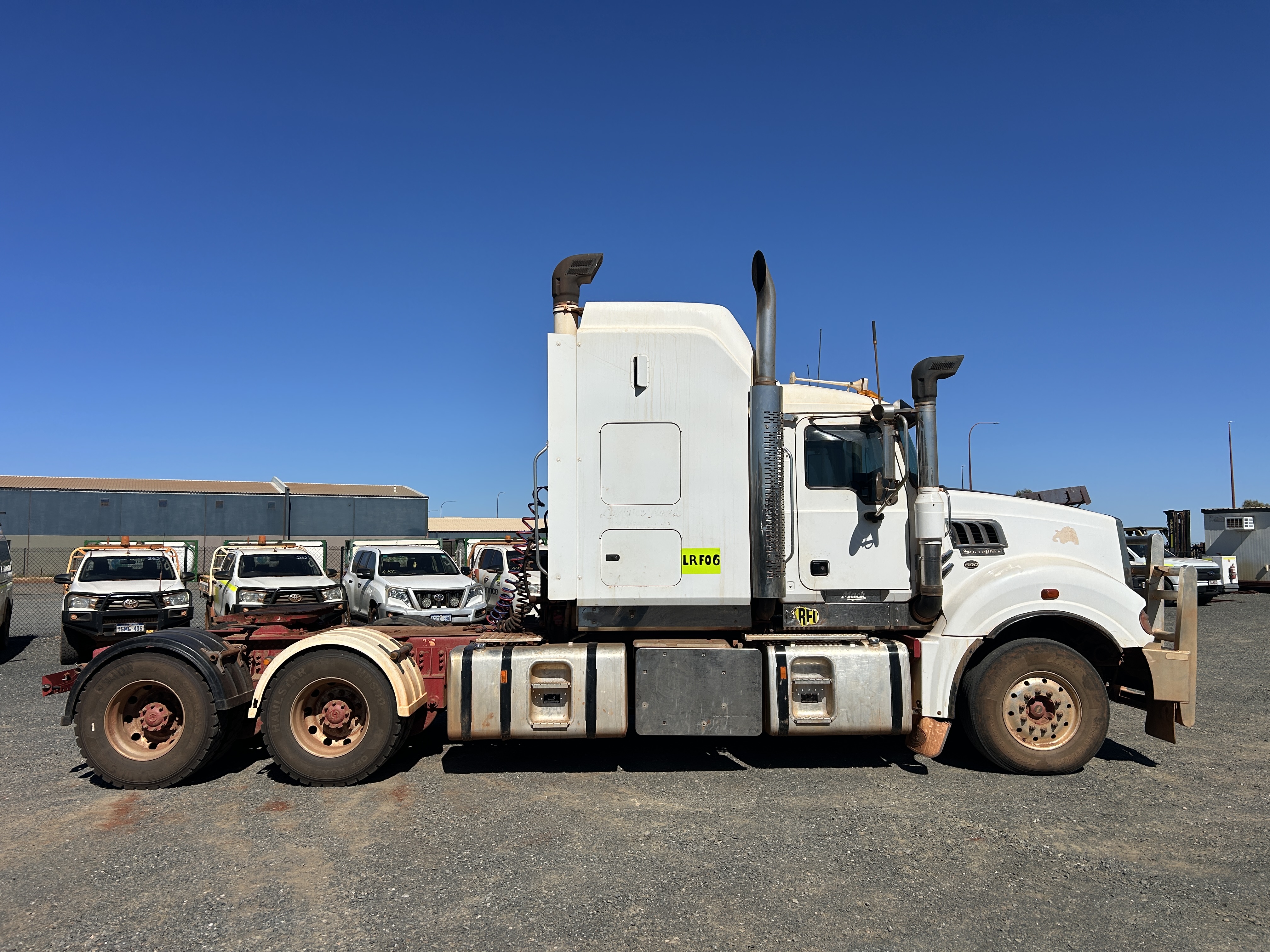 2015 Mack CLXT 6x4 Prime Mover