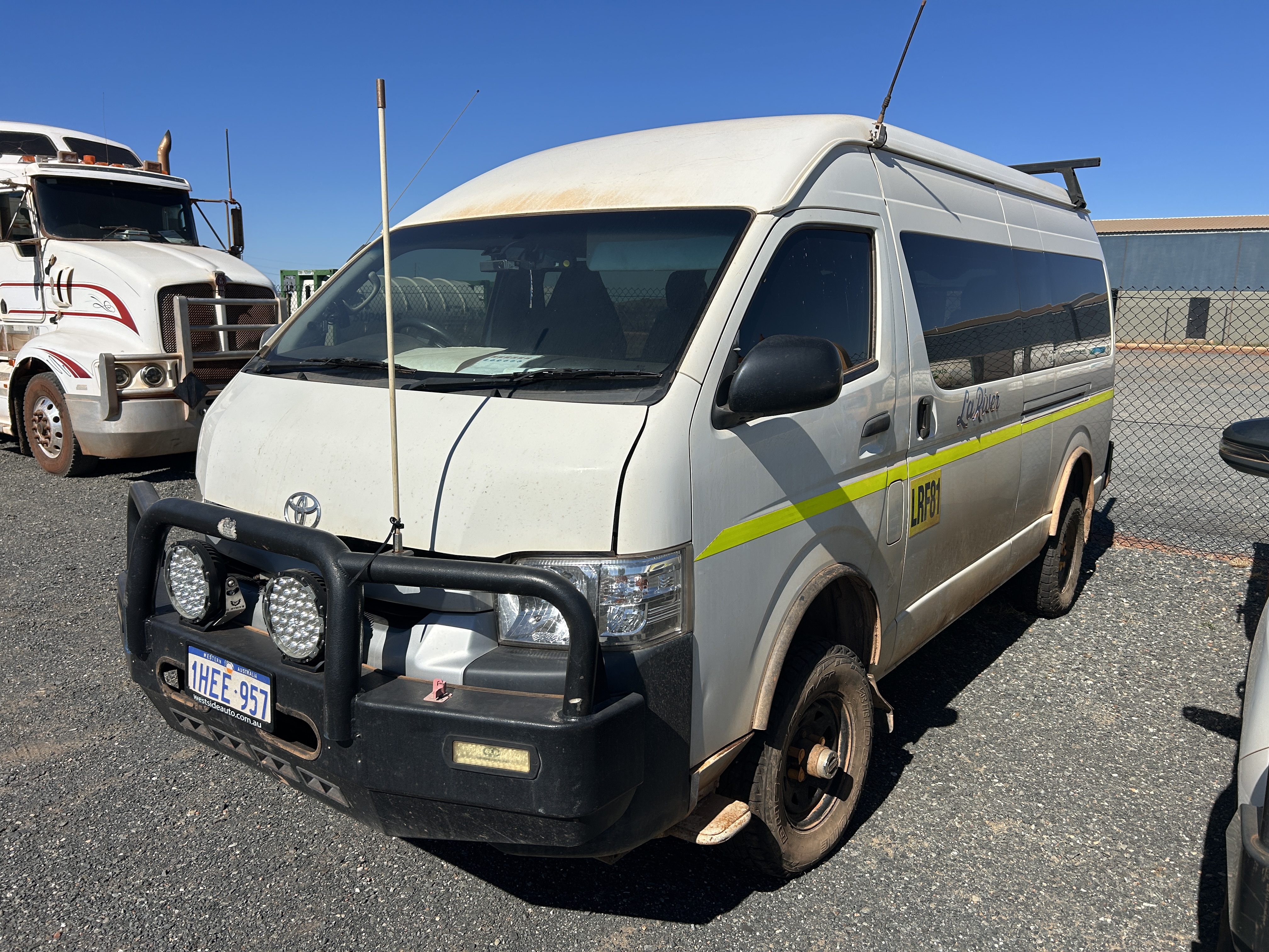 2018 Toyota Commuter (KARRATHA)