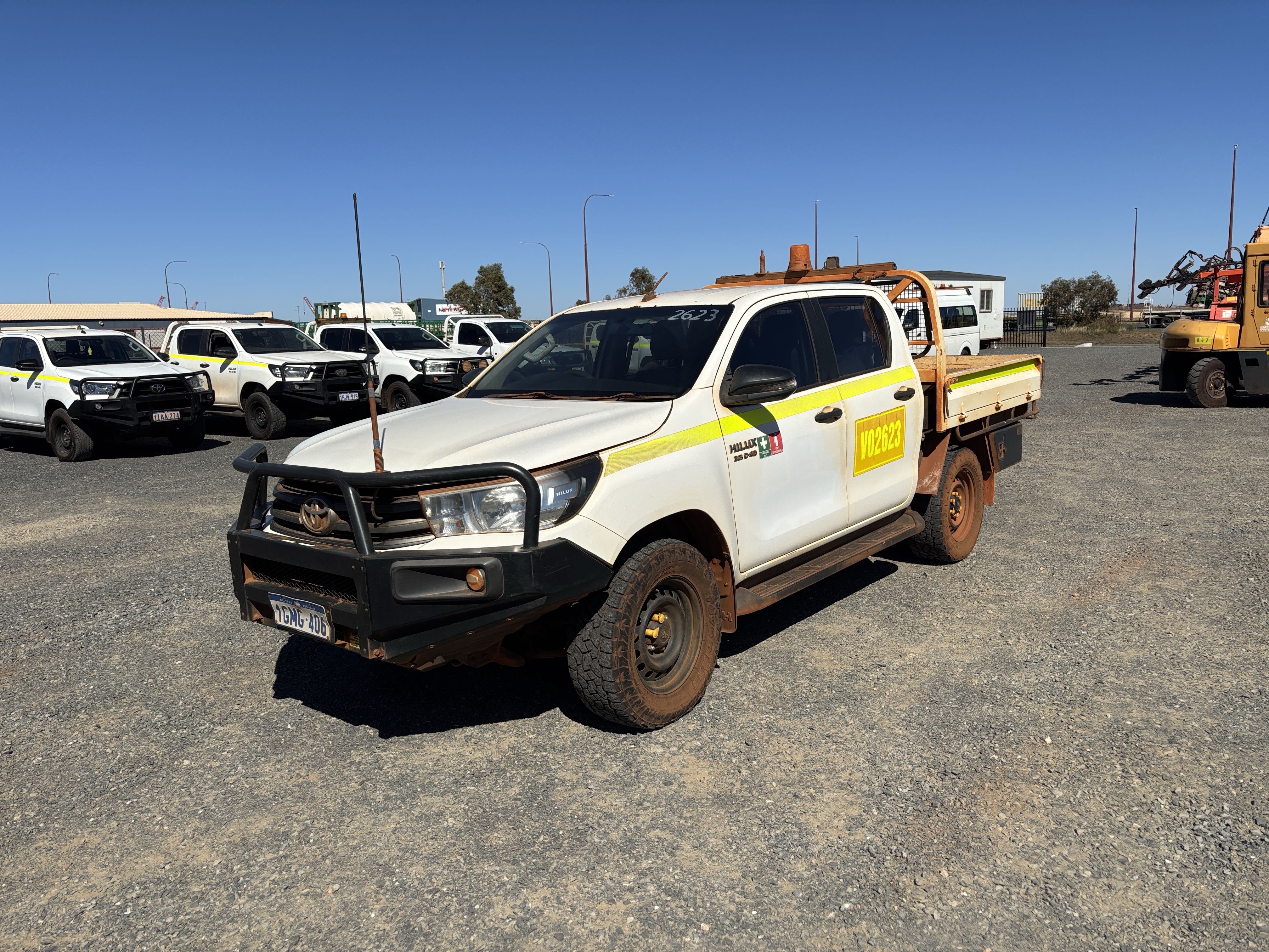 16 · 2018 Toyota Hilux SR Diesel
