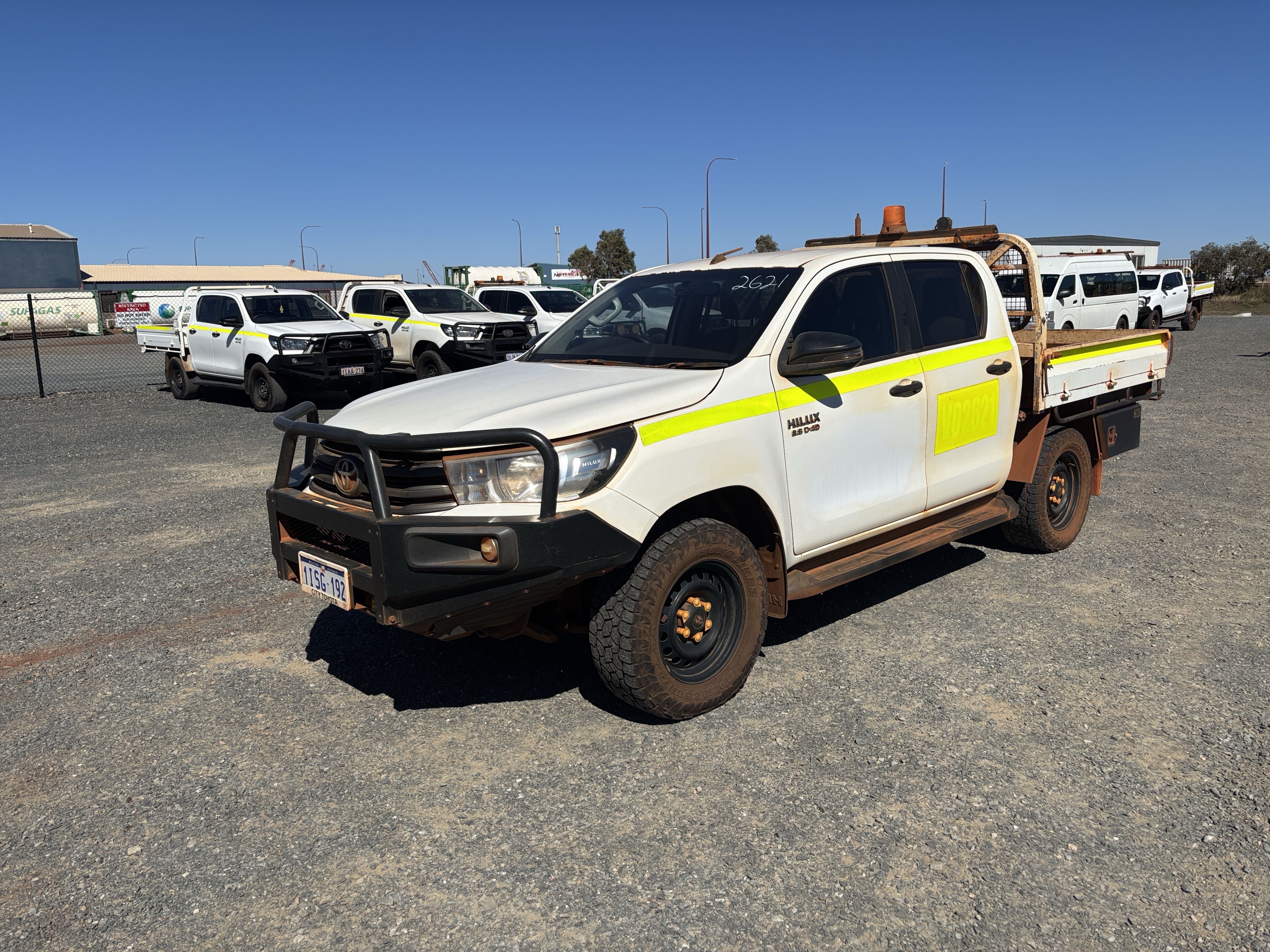 17 · 2018 Toyota Hilux SR Diesel
