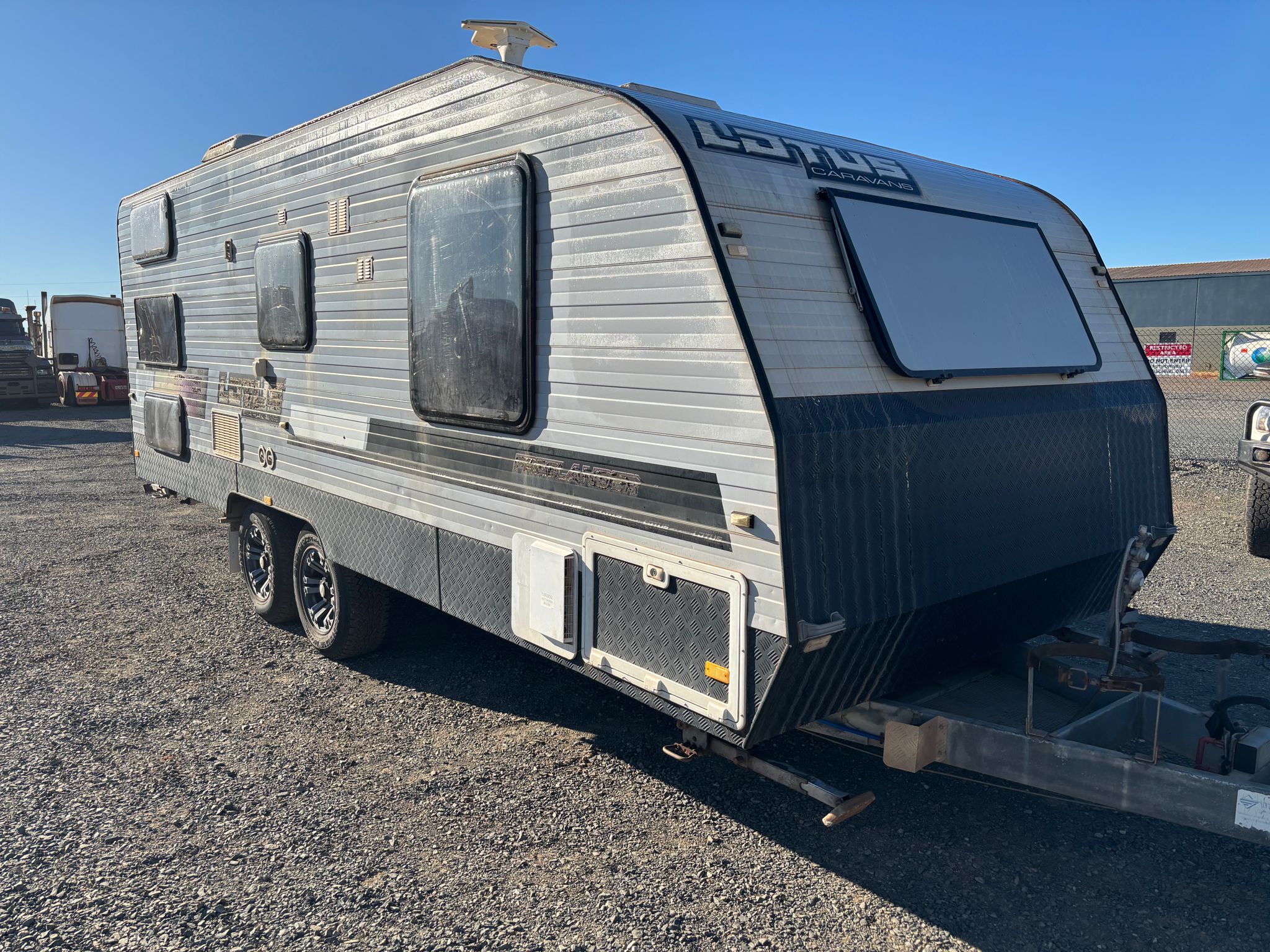 2013 Freelander Lotus Caravan (WOVR-Repairable Write-off) (Karratha)