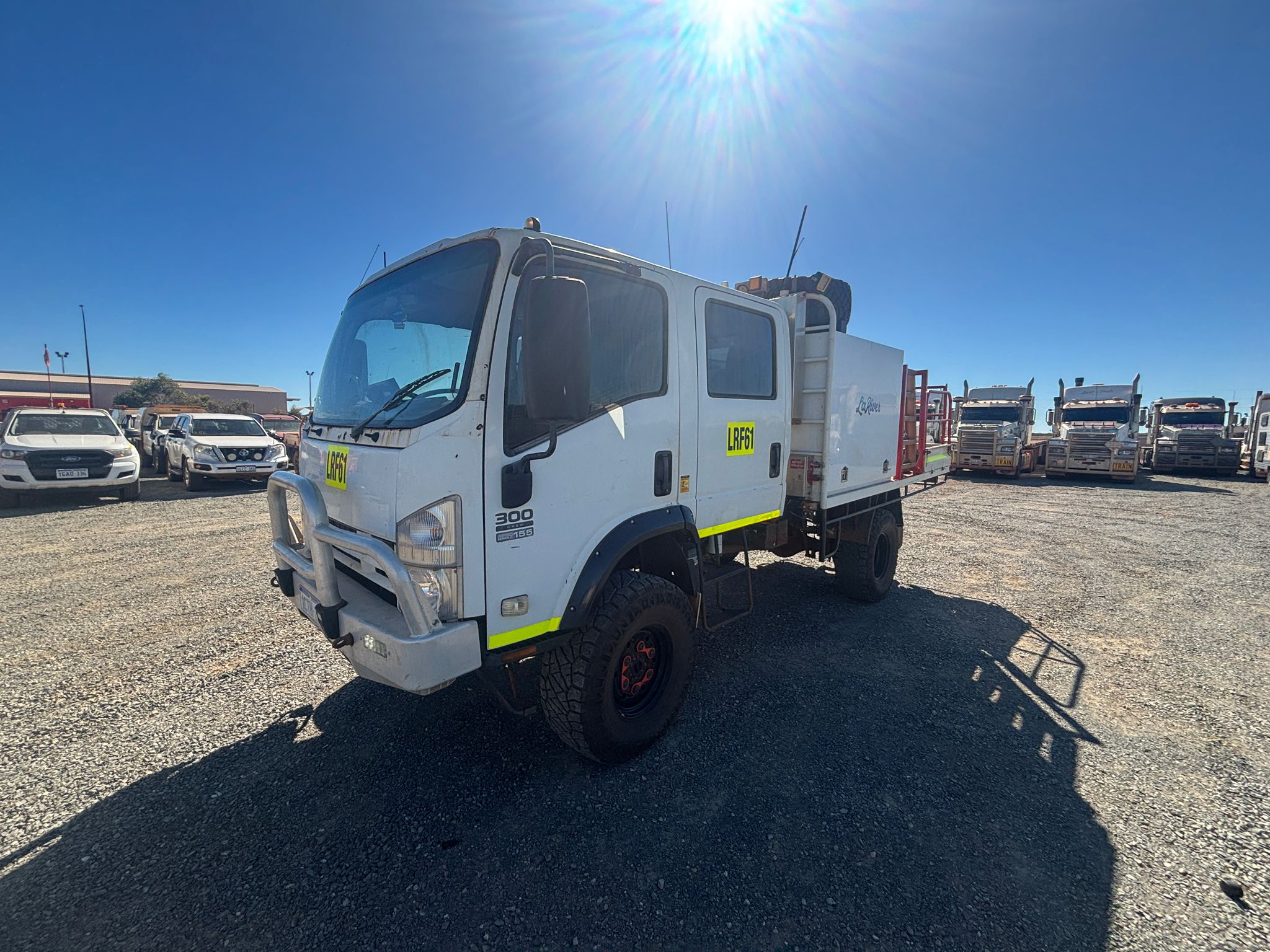 2008 Isuzu NH NP Service Truck (Karratha)