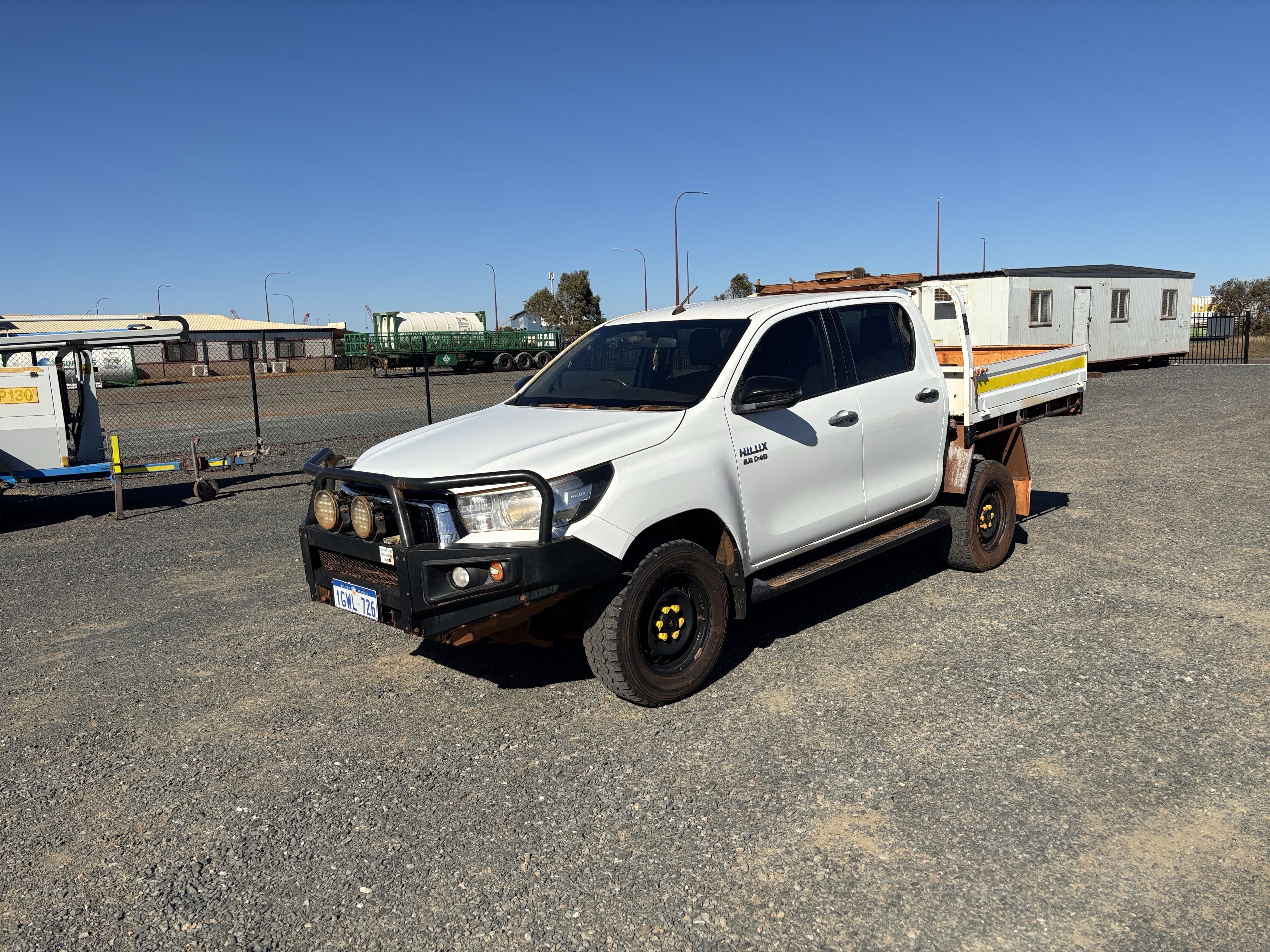 14 · 2019 Toyota Hilux SR Diesel