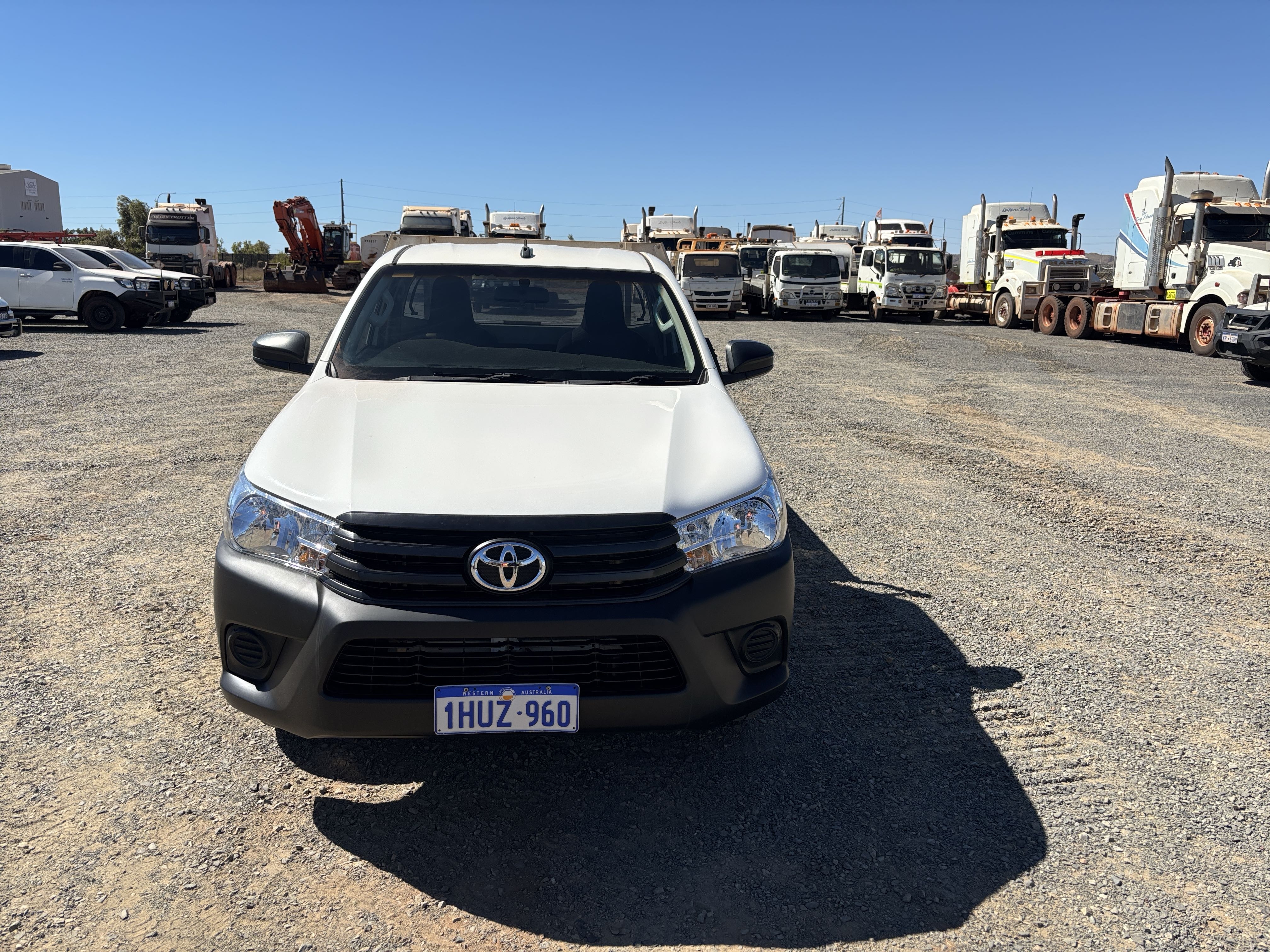 2018 Toyota Hilux Workmate Petrol