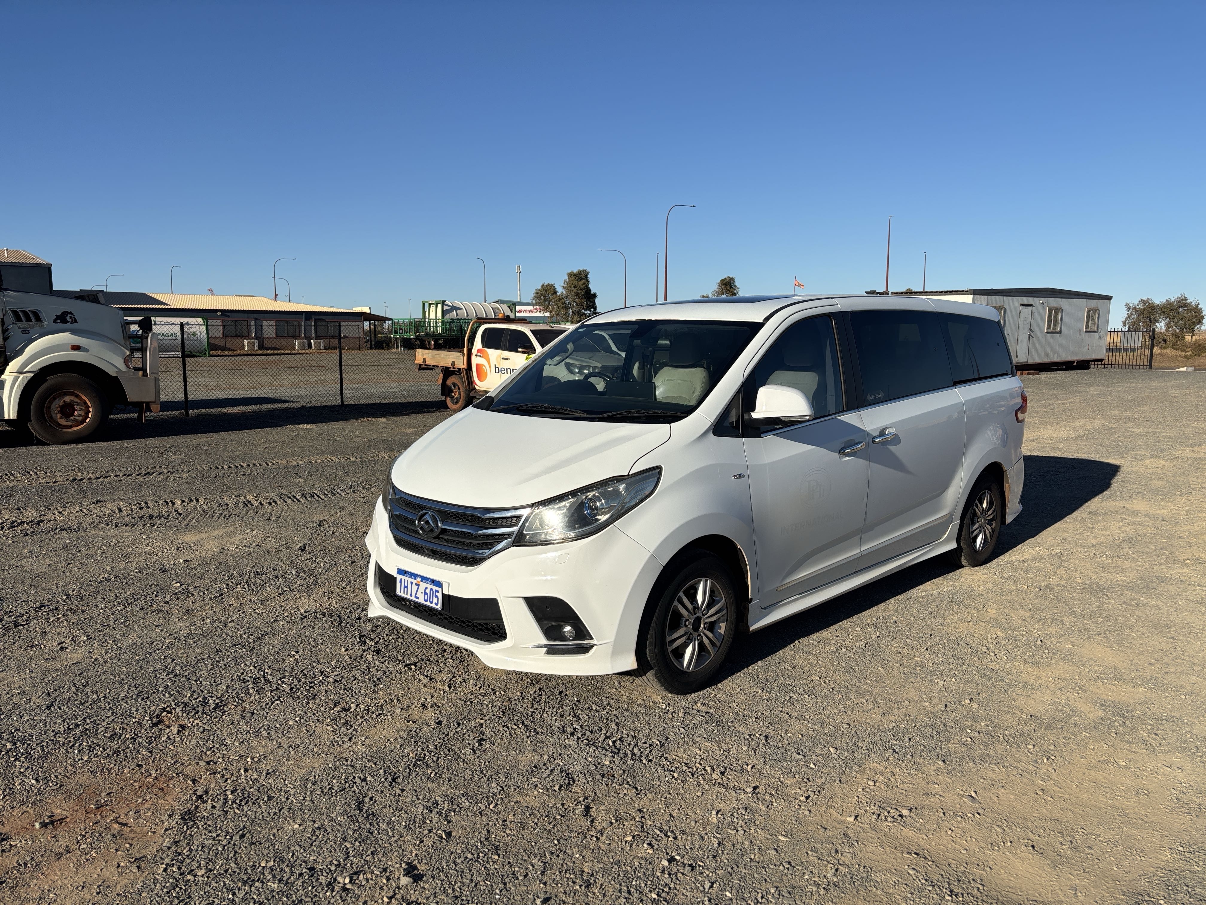 8 · 2021 LDV G10 Executive Petrol (Ex Lease)