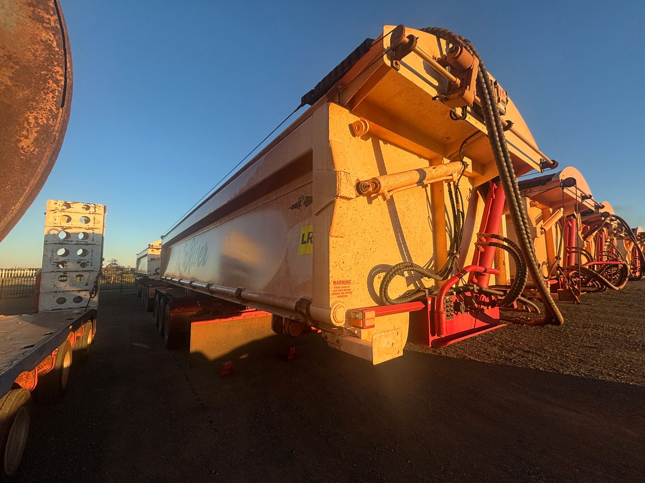 Howard Porter Tipper Set
