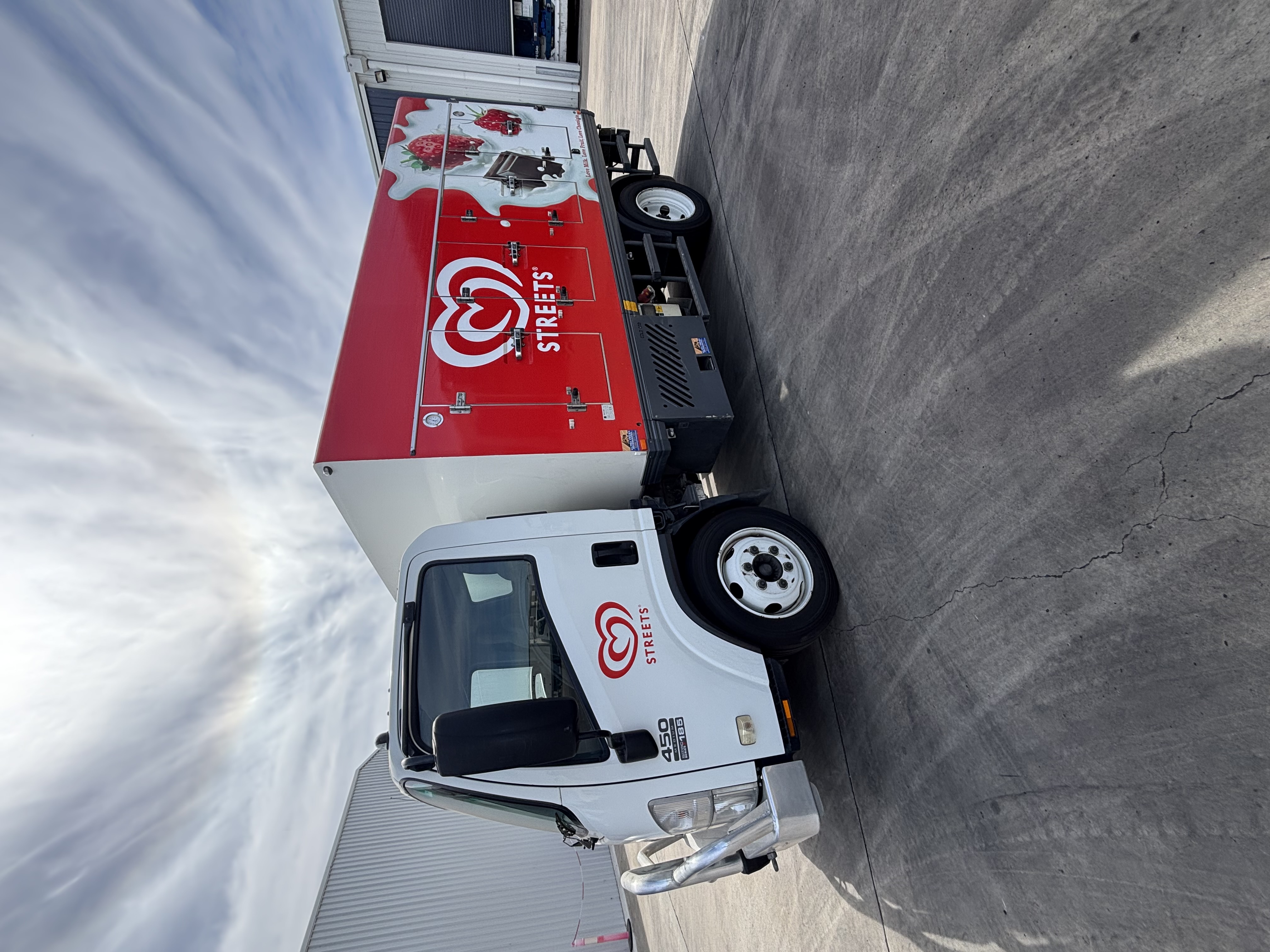 2008 Isuzu NQR 450 4x2 Refrigerated Truck