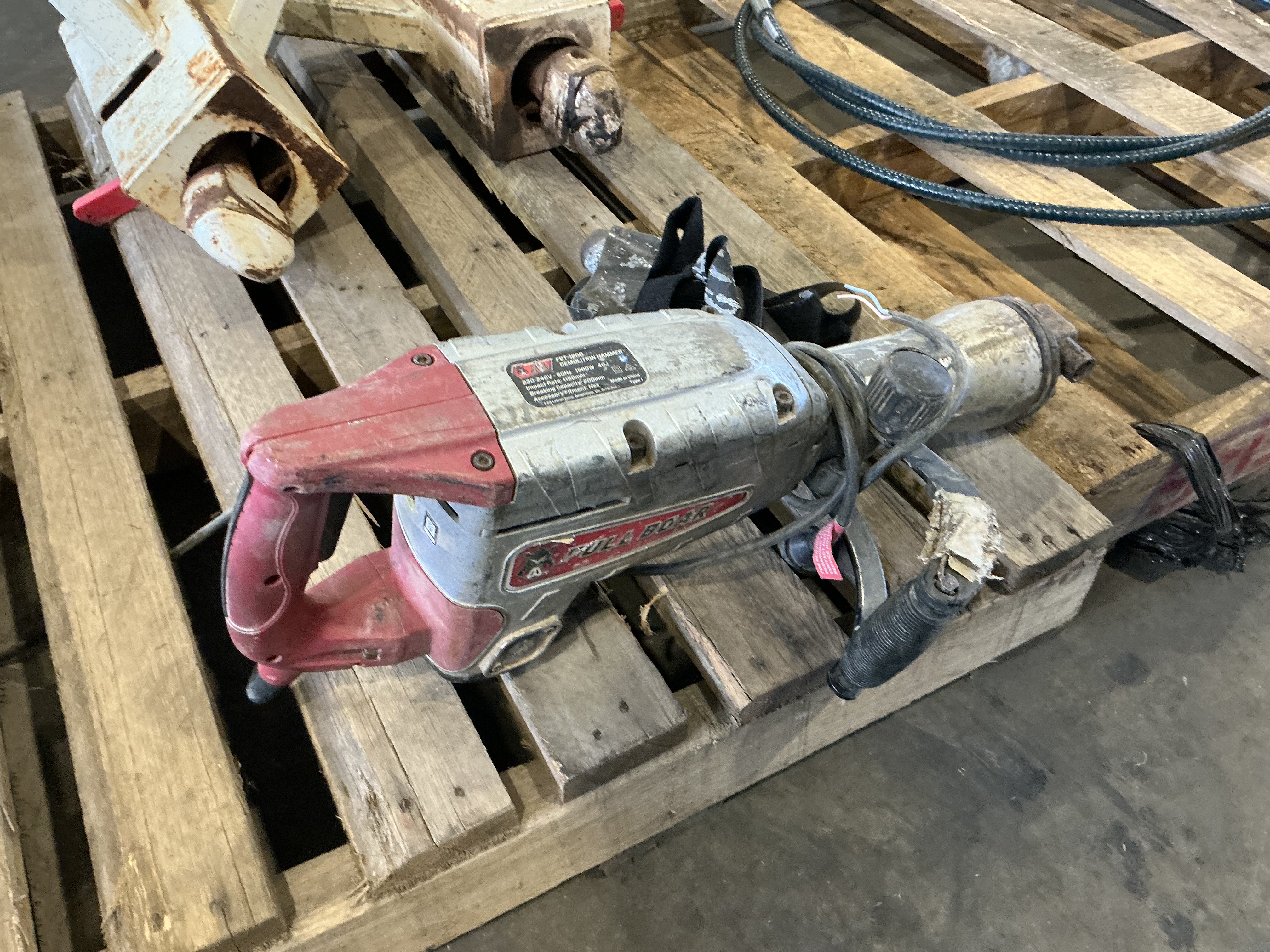 Full Boar Demolition Hammer *Unreserved*