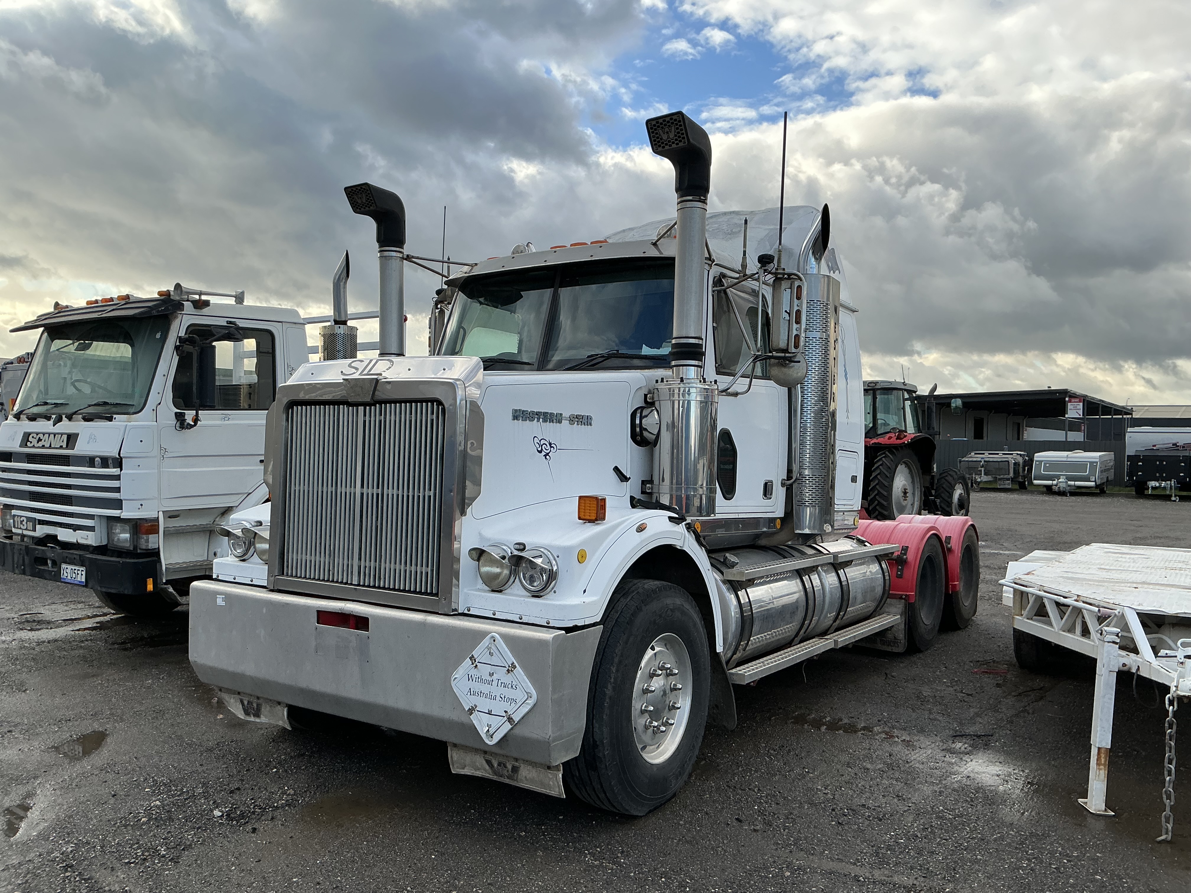 11 · 2006 Western Star Constellation  4800FX 6x4 Prime Mover