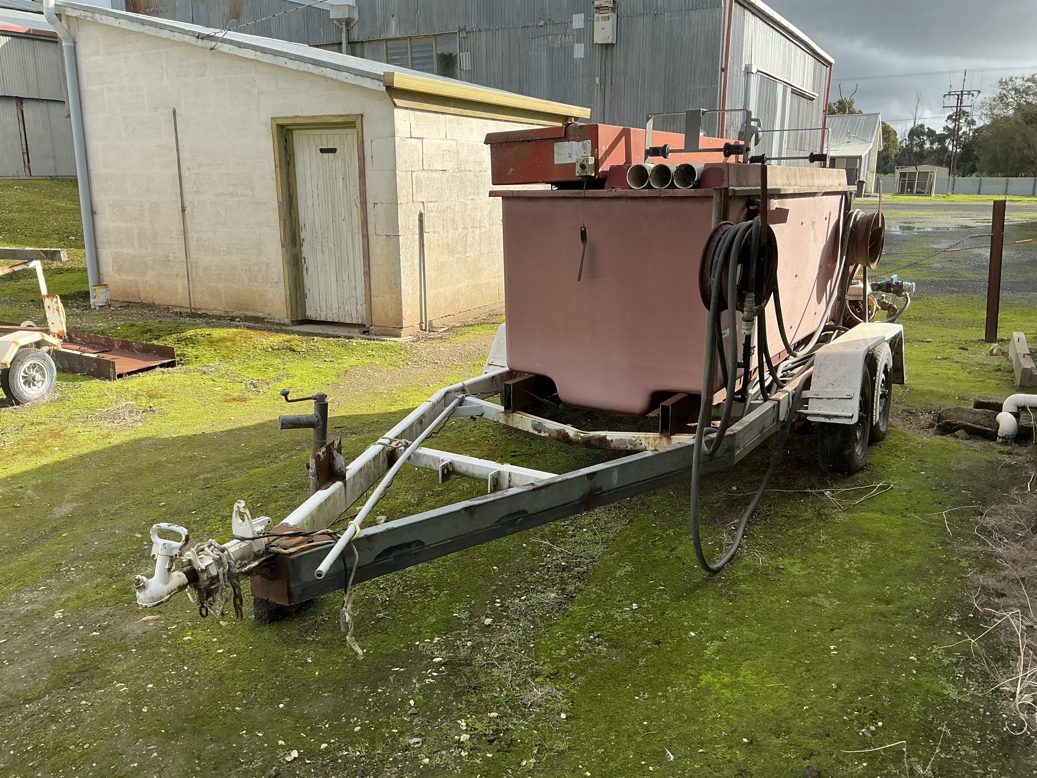 Custom Tandem Axle Water Cart Trailer