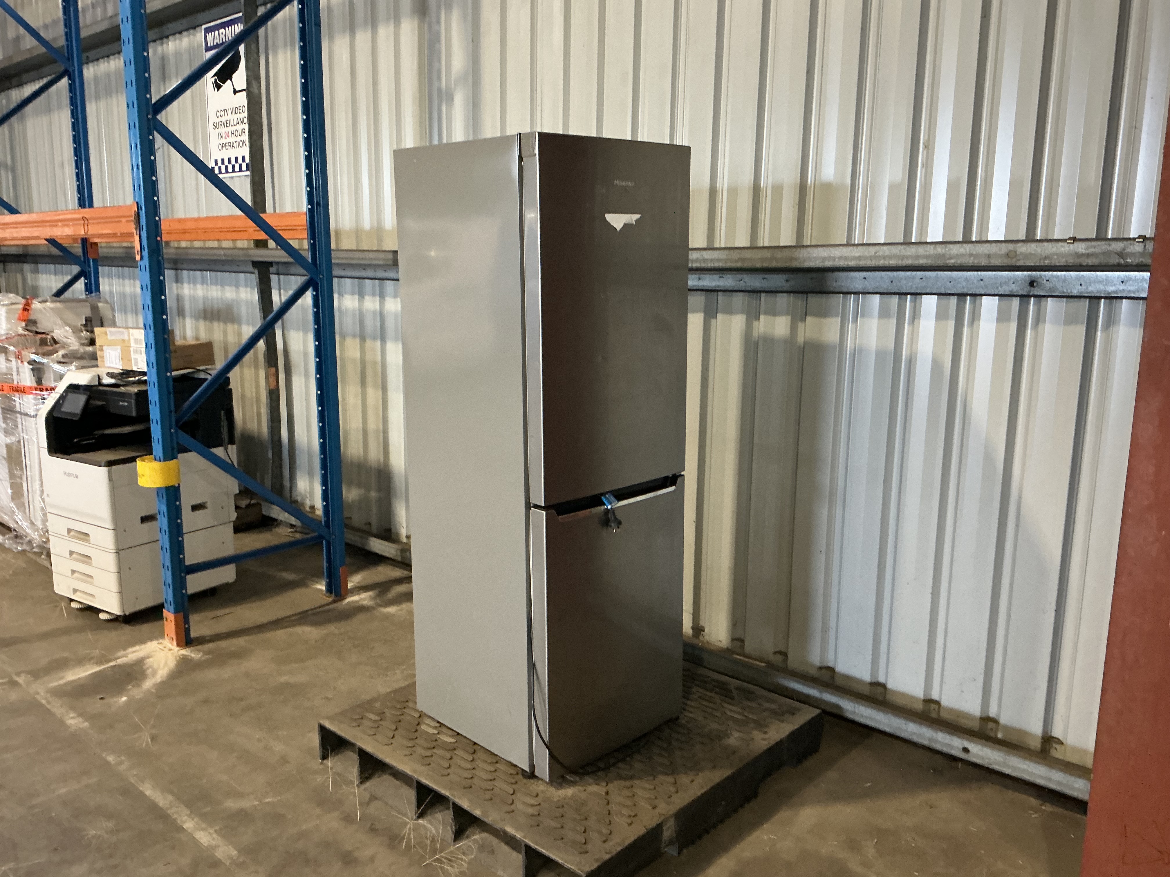 Hisense HR6BMFF320S Fridge/Freezer