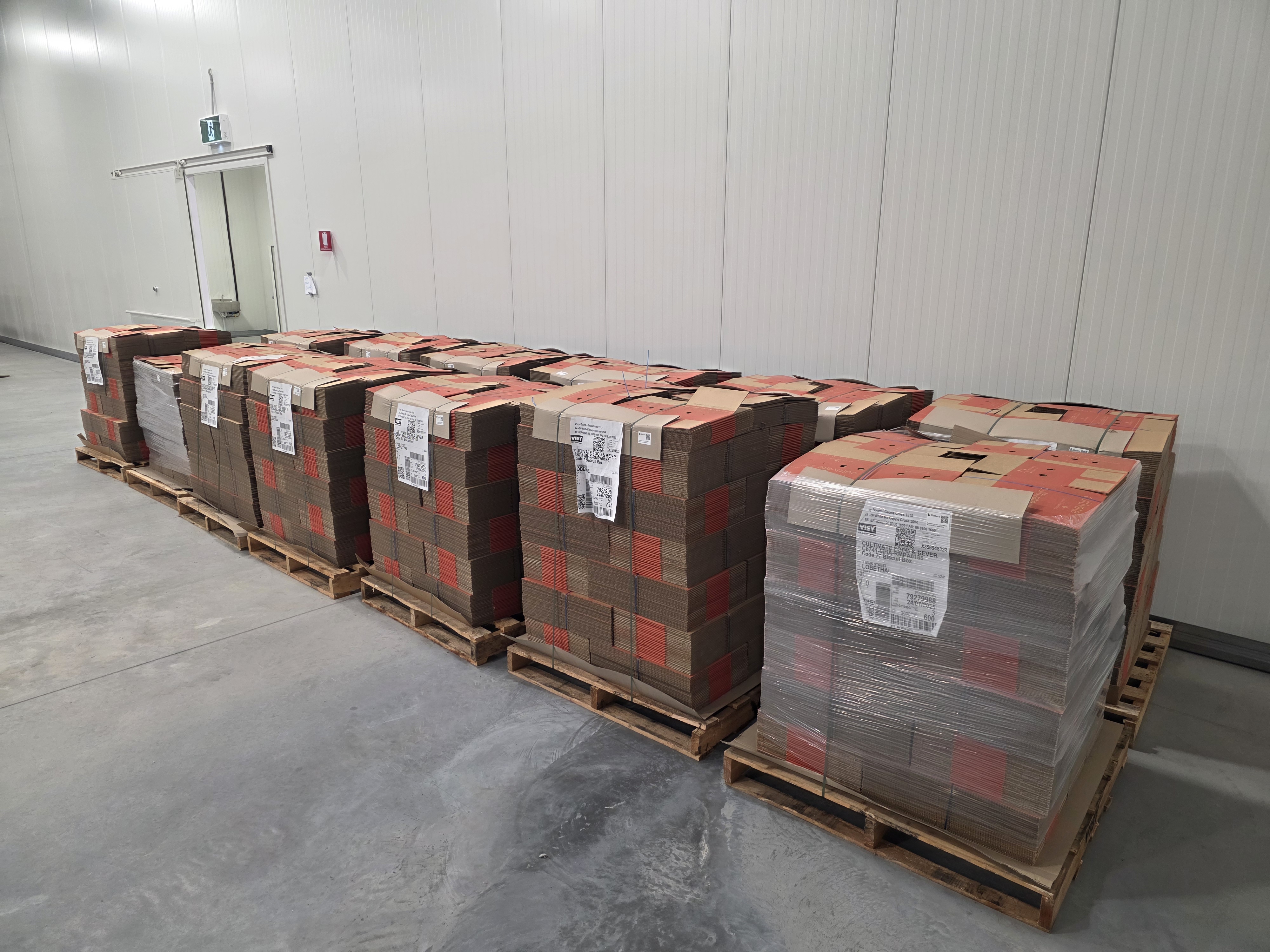 Quantity Of Flat Pack Boxes x13 Pallets