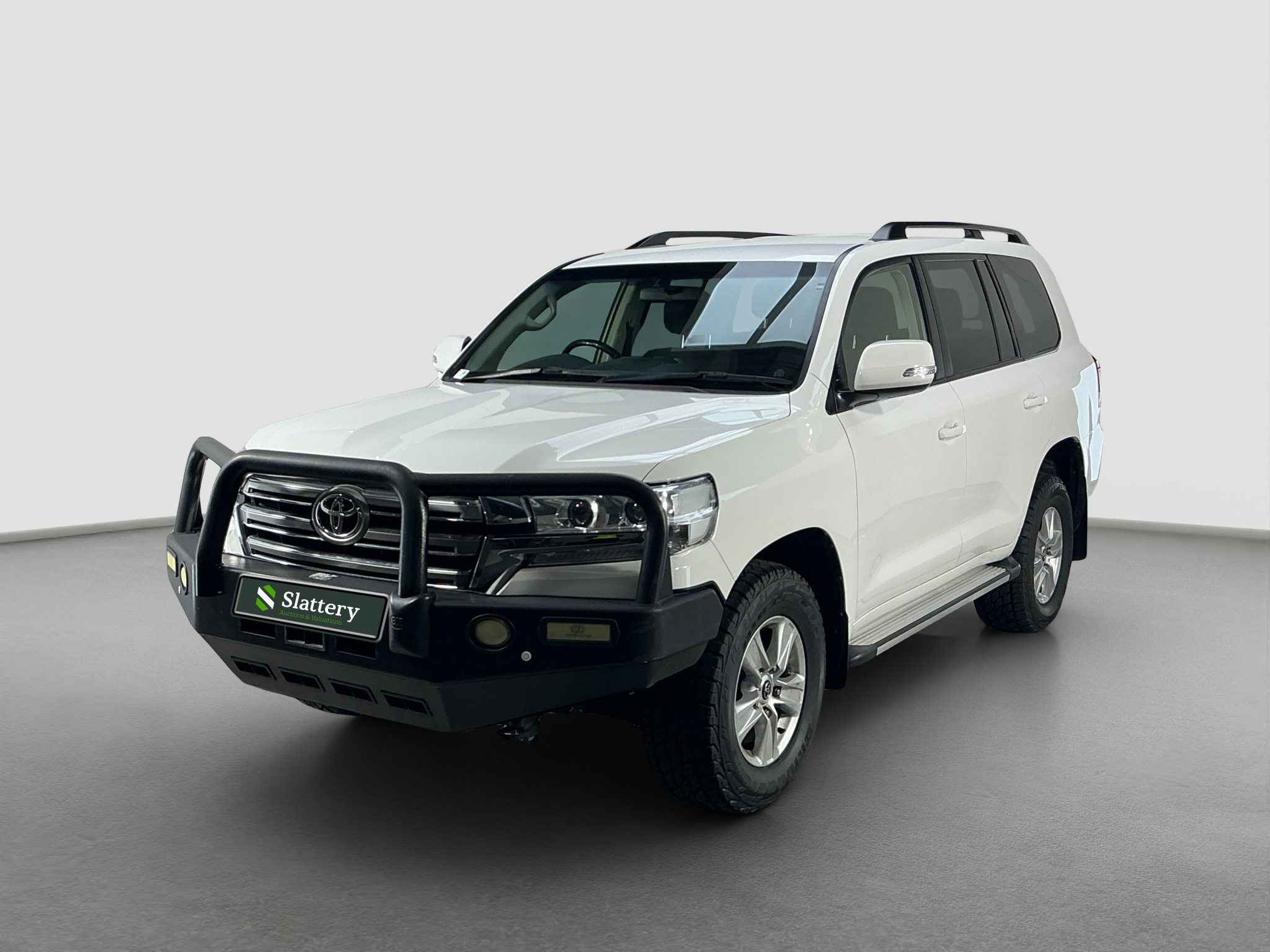 8 · 2019 Toyota Landcruiser GXL Diesel