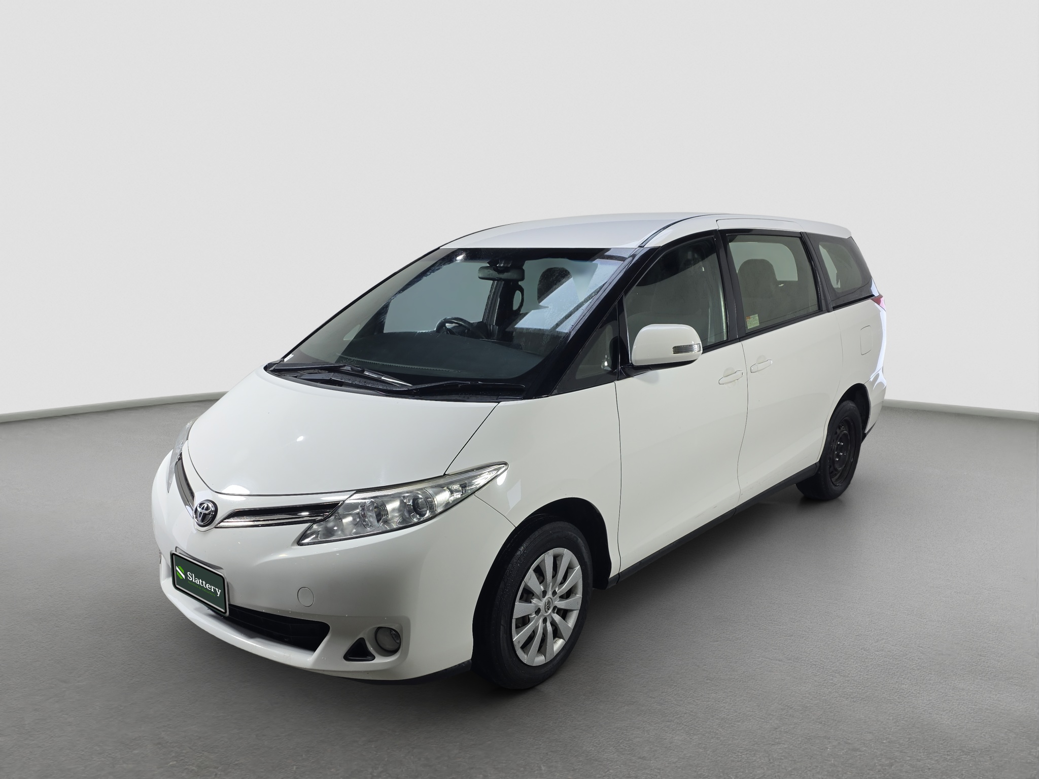 18 · 2017 Toyota Tarago GLi Petrol