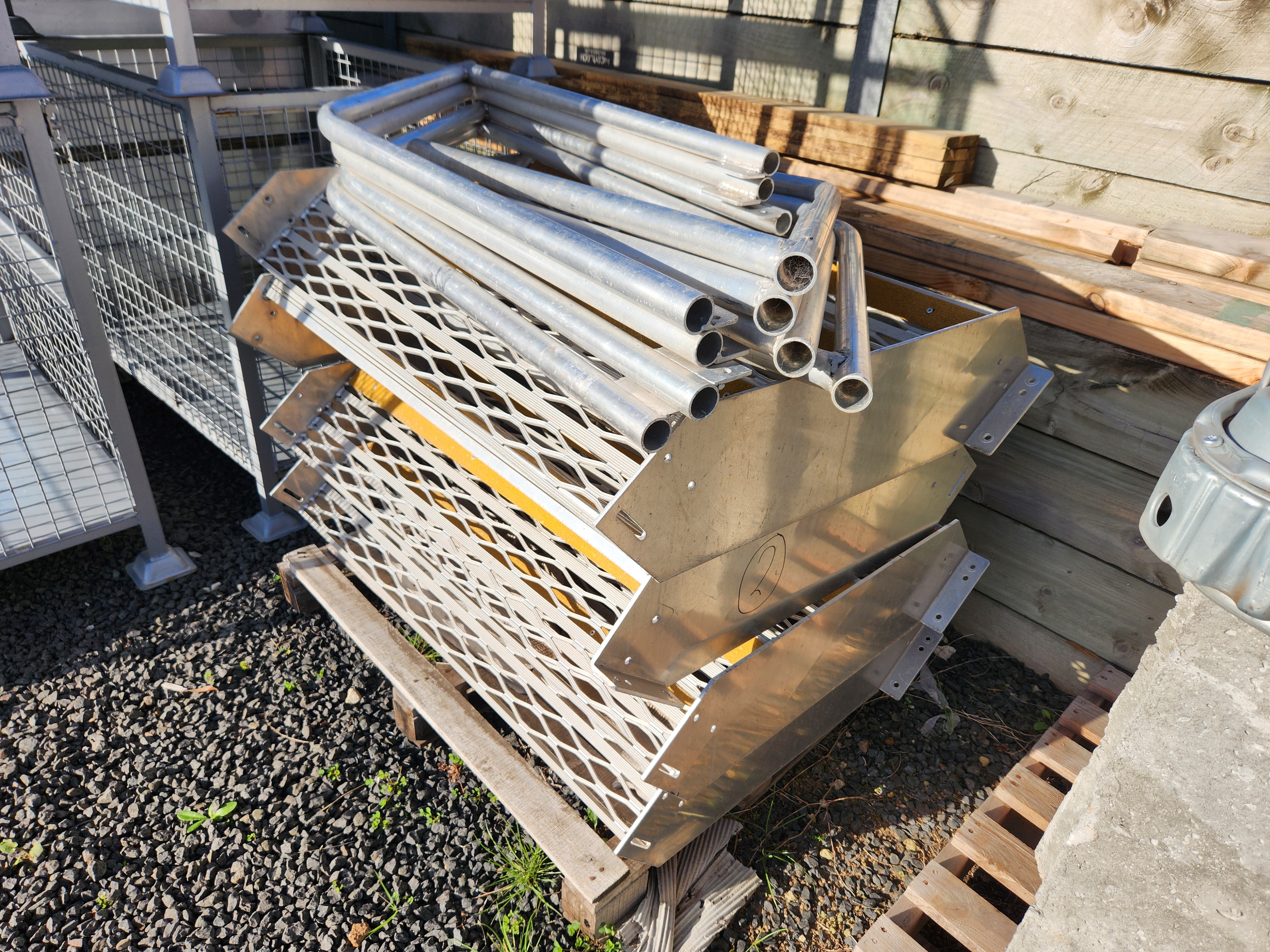 Aluminium Steps and Handrails