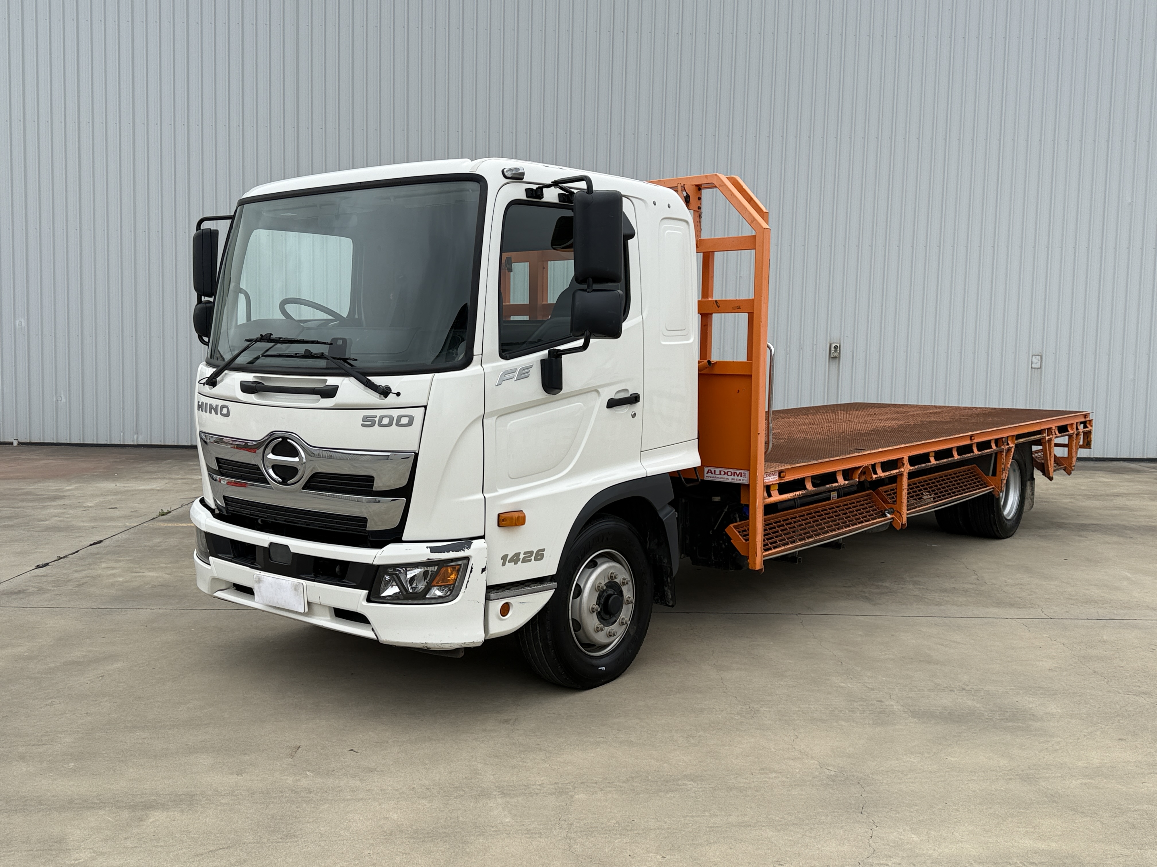 2019 Hino 500 FE series   4x2 Tray Truck