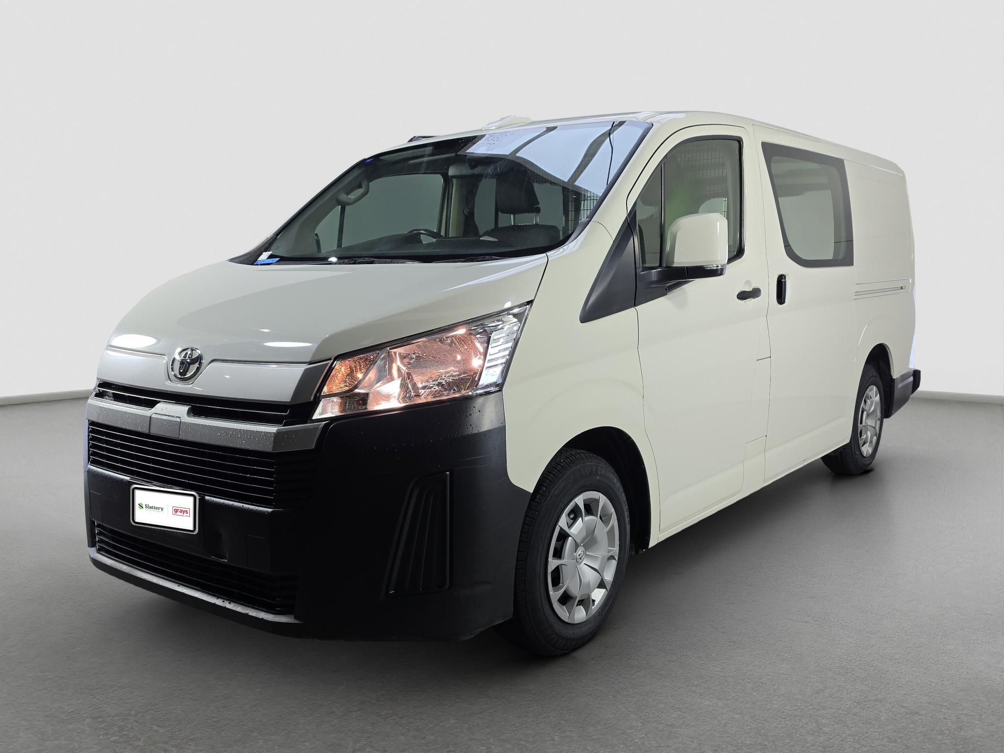 2022 Toyota Hiace Diesel