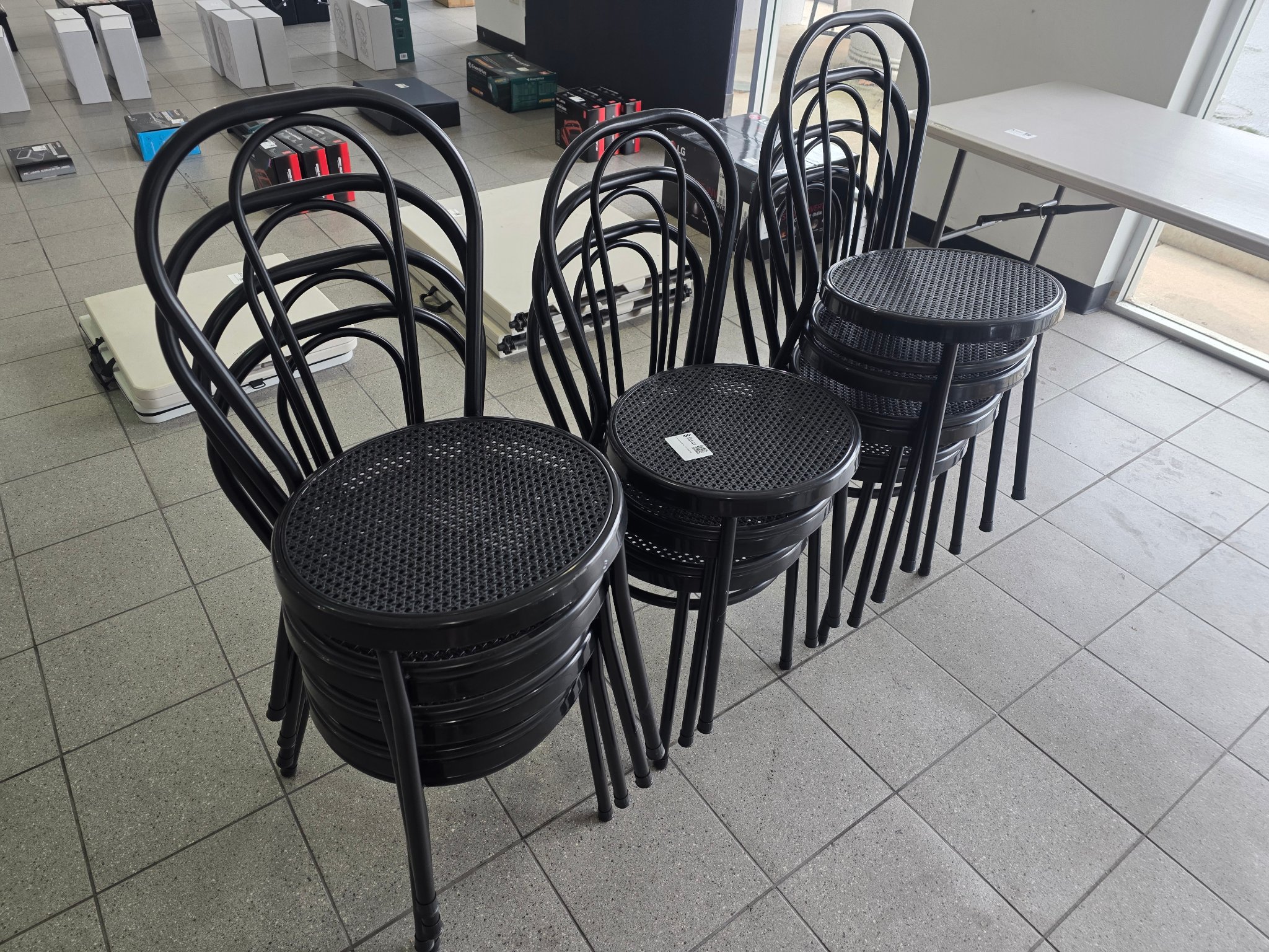 Chairs x11
