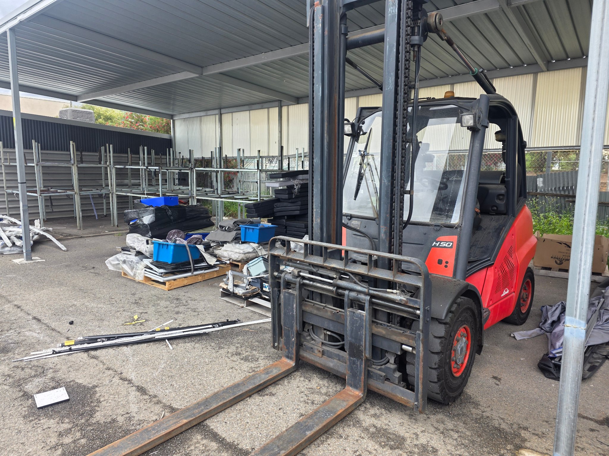301 · 2014 Linde H50 LPG
