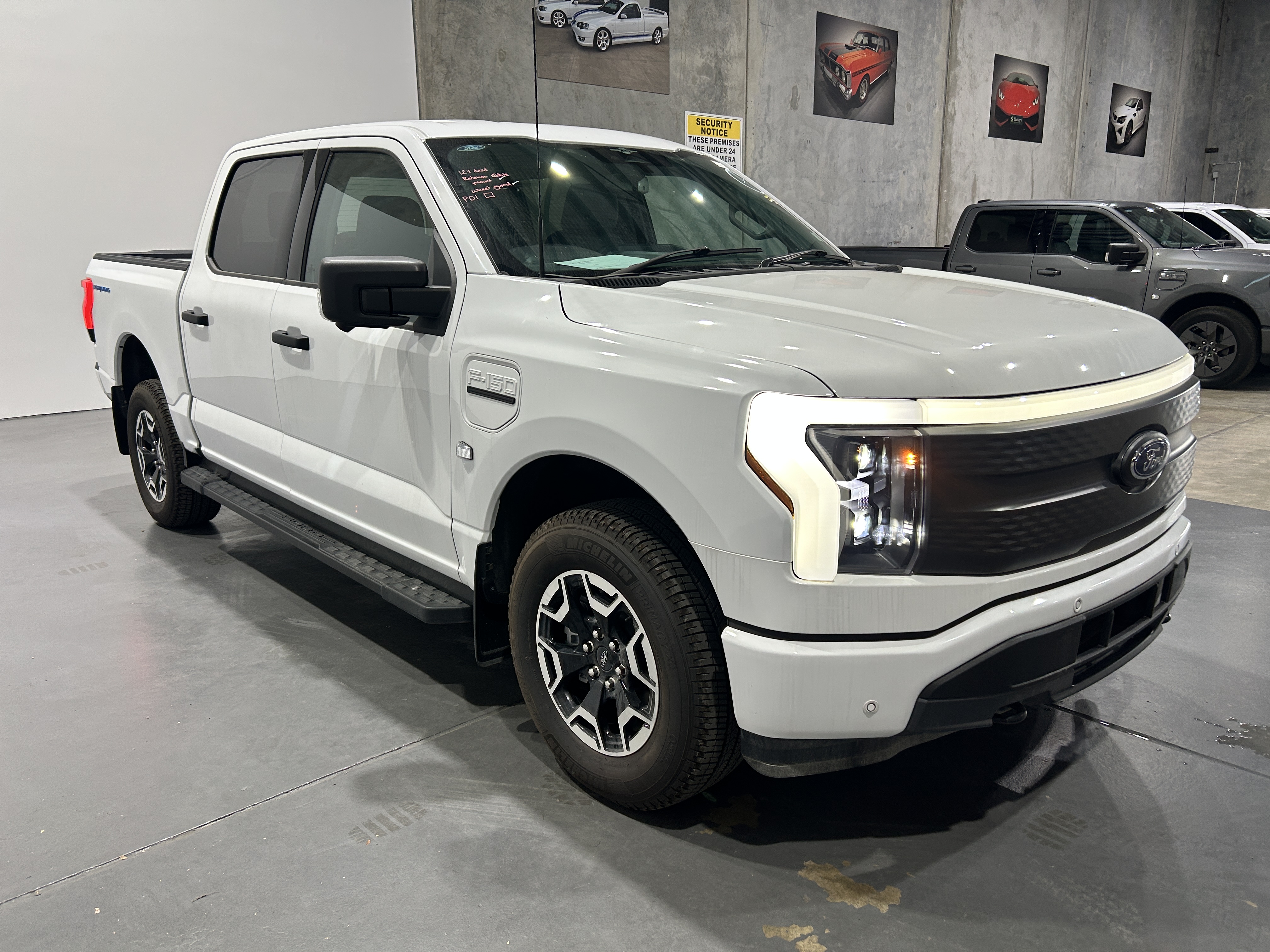 2023 Ford F-150 Lightning XLT Standard Range (98kWh)