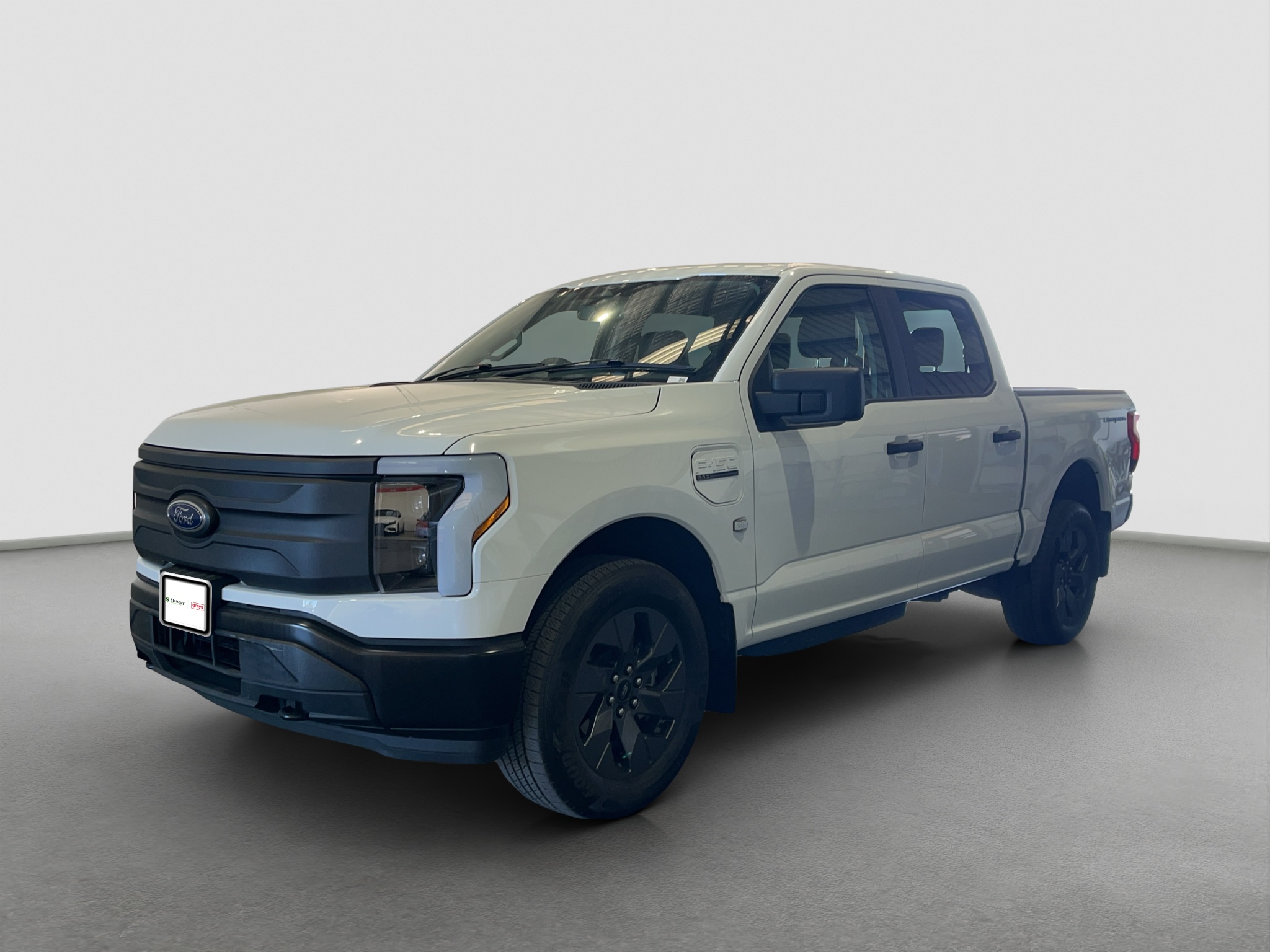 2023 Ford F-150 Lightning Pro Standard Range (98KW)