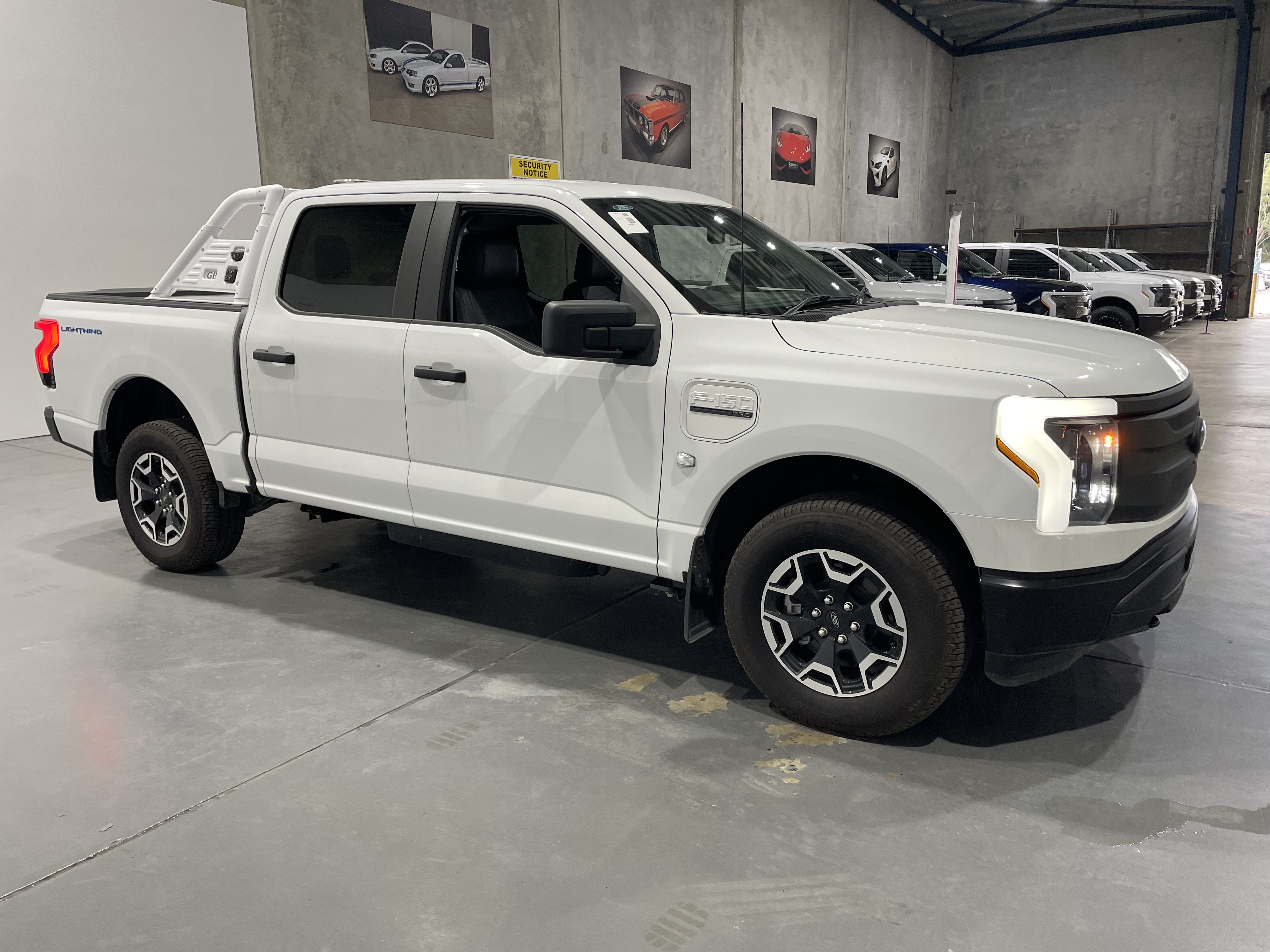 8 · 2025 Ford F-150 Lightning Pro Standard Range (98kWh)