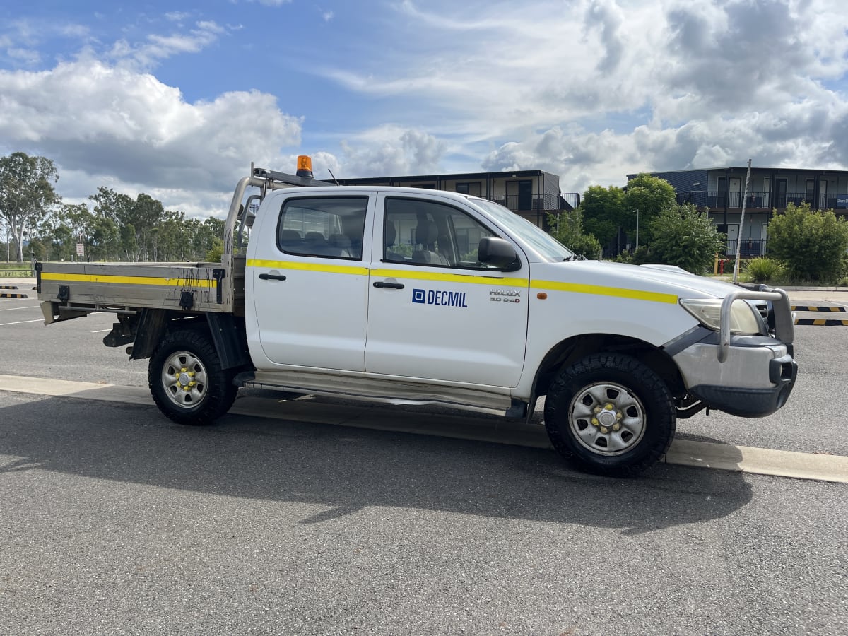 Gladstone Heavy Equipment & Vehicles Slattery Auctions