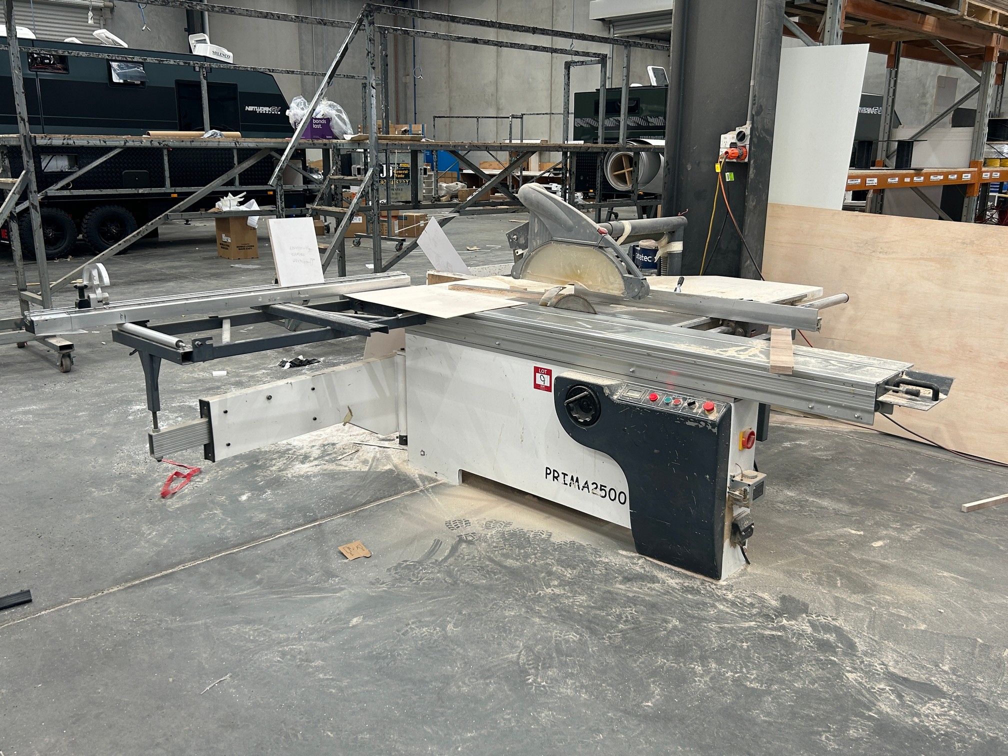 9 · 2015 Leda Prima 2500 Precision Sliding Panel Saw