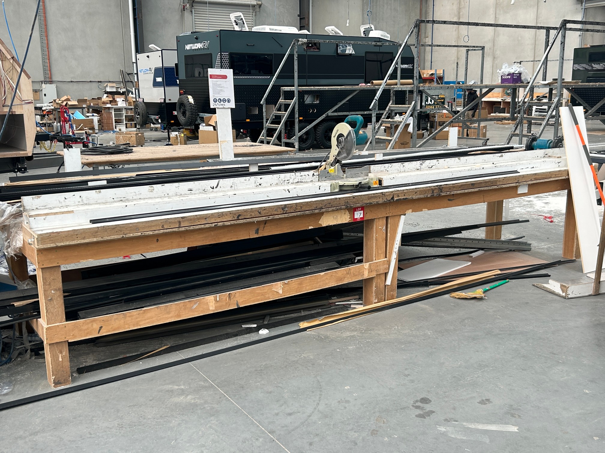 Compound Mitre Saw