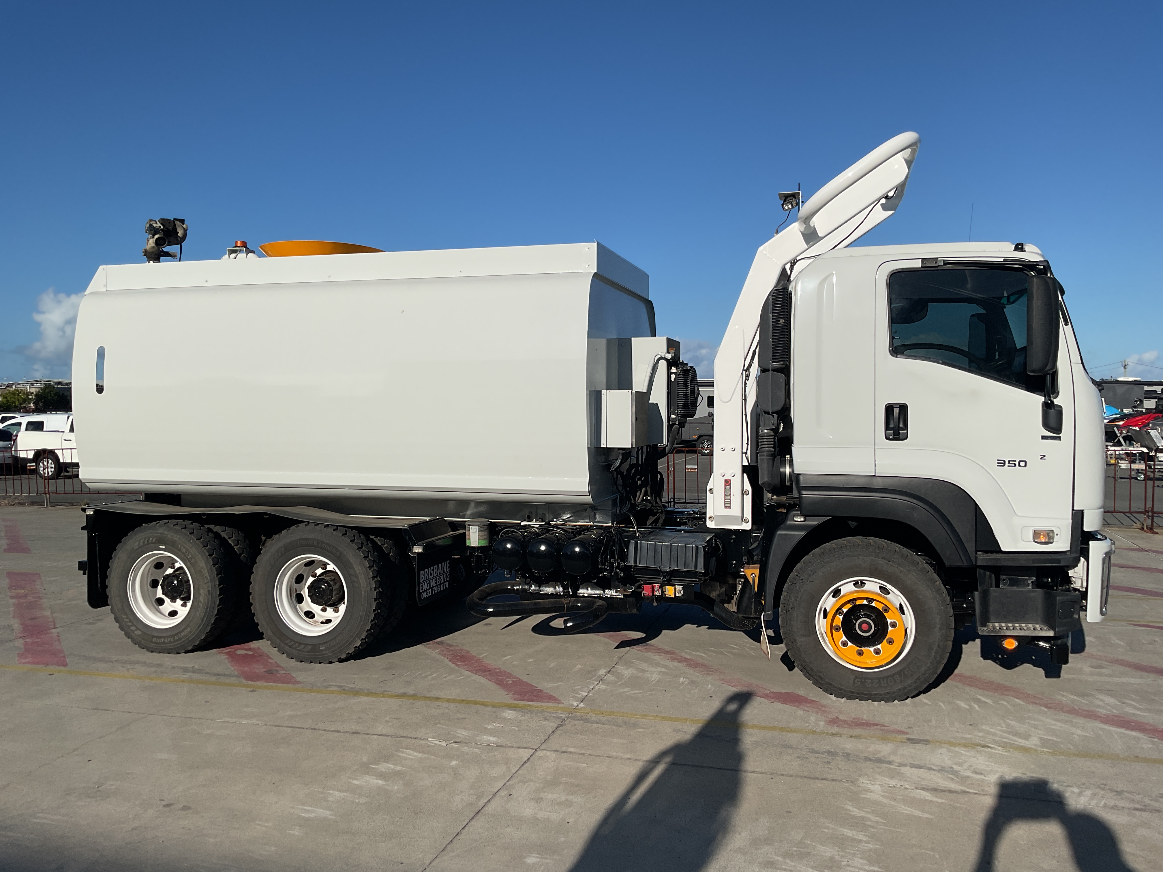 2023 Isuzu FXY 6x4 Water Truck (Ex Hire)