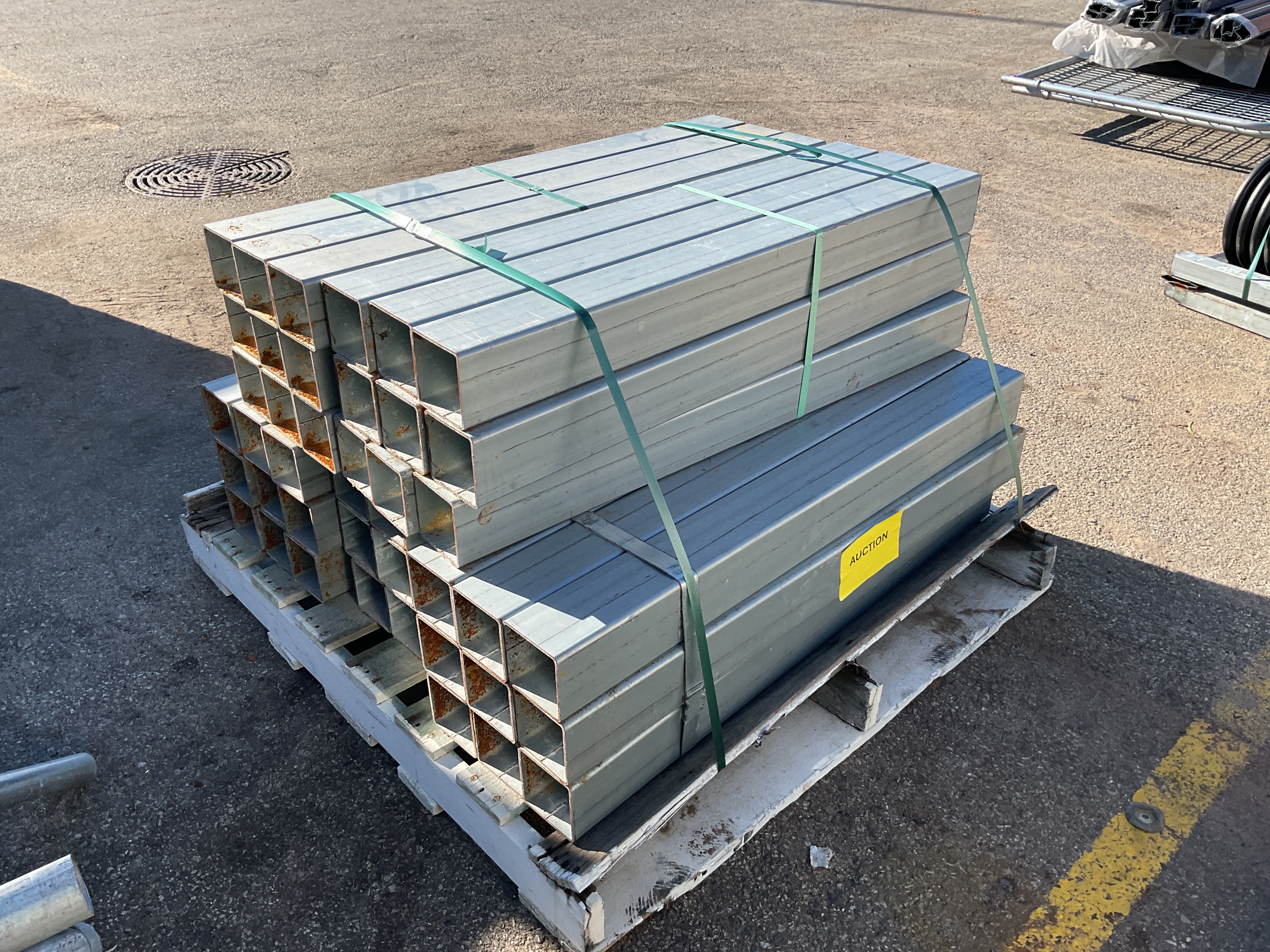 18 · Pallet of Fence Posts