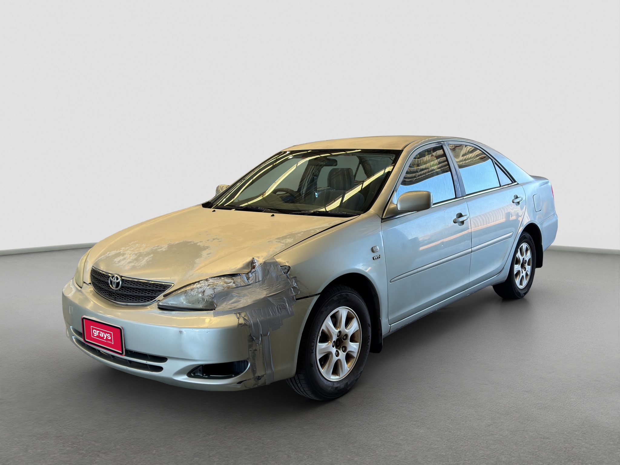 8 · 2004 Toyota Camry Ateva Petrol - Unreserved