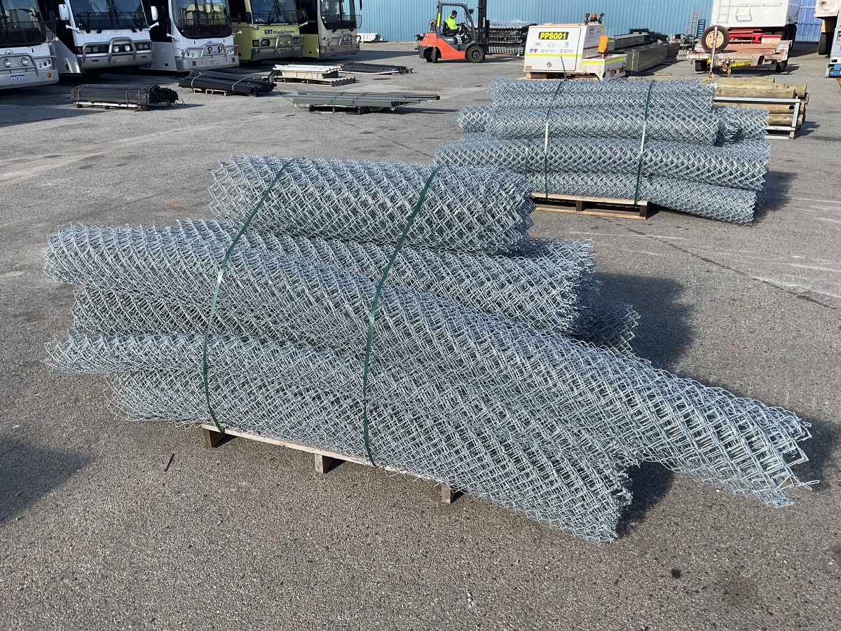 Unreserved Fencing Auction Slattery Auctions