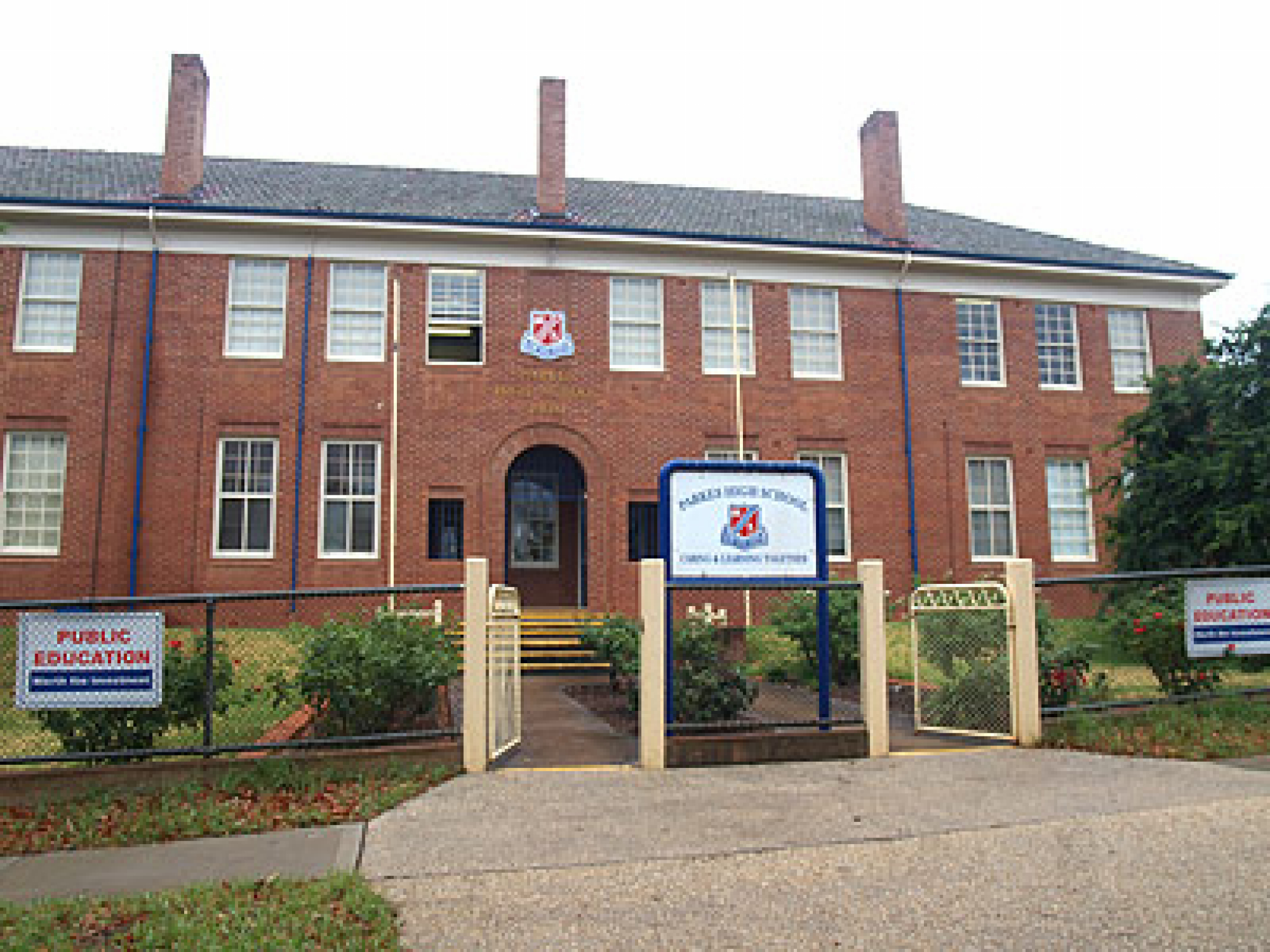 Parkes High School Honour Roll NSW War Memorials Register Parkes High School Honour Roll NSW War Memorials Register