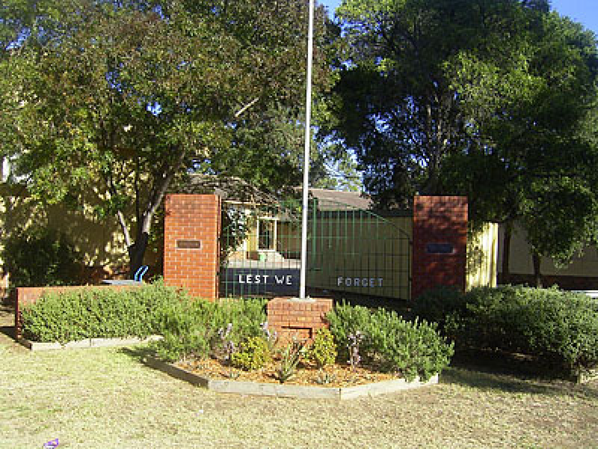 Canley Heights Public School War Memorial NSW War Memorials Register