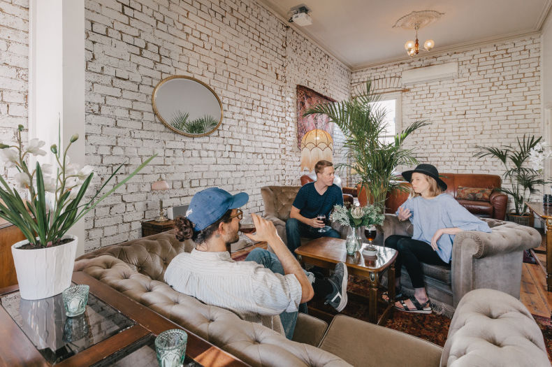 f6affcc8d483f42832f01a558414add7