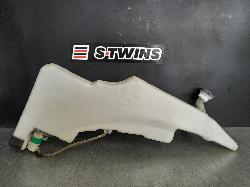 View Auto part Washer Bottle Nissan Navara 2018